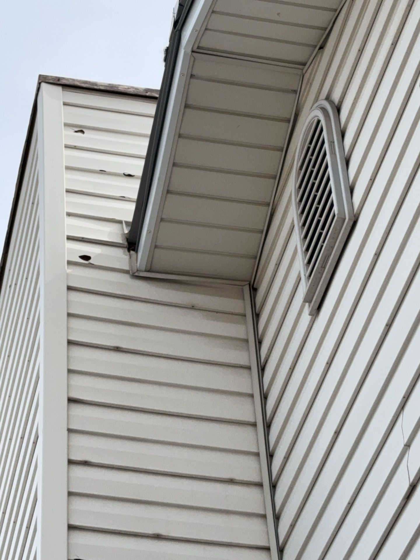 Orem | Complete Mastic Vinyl Overhaul | Bayou & White Accents by Ideal Siding Utah