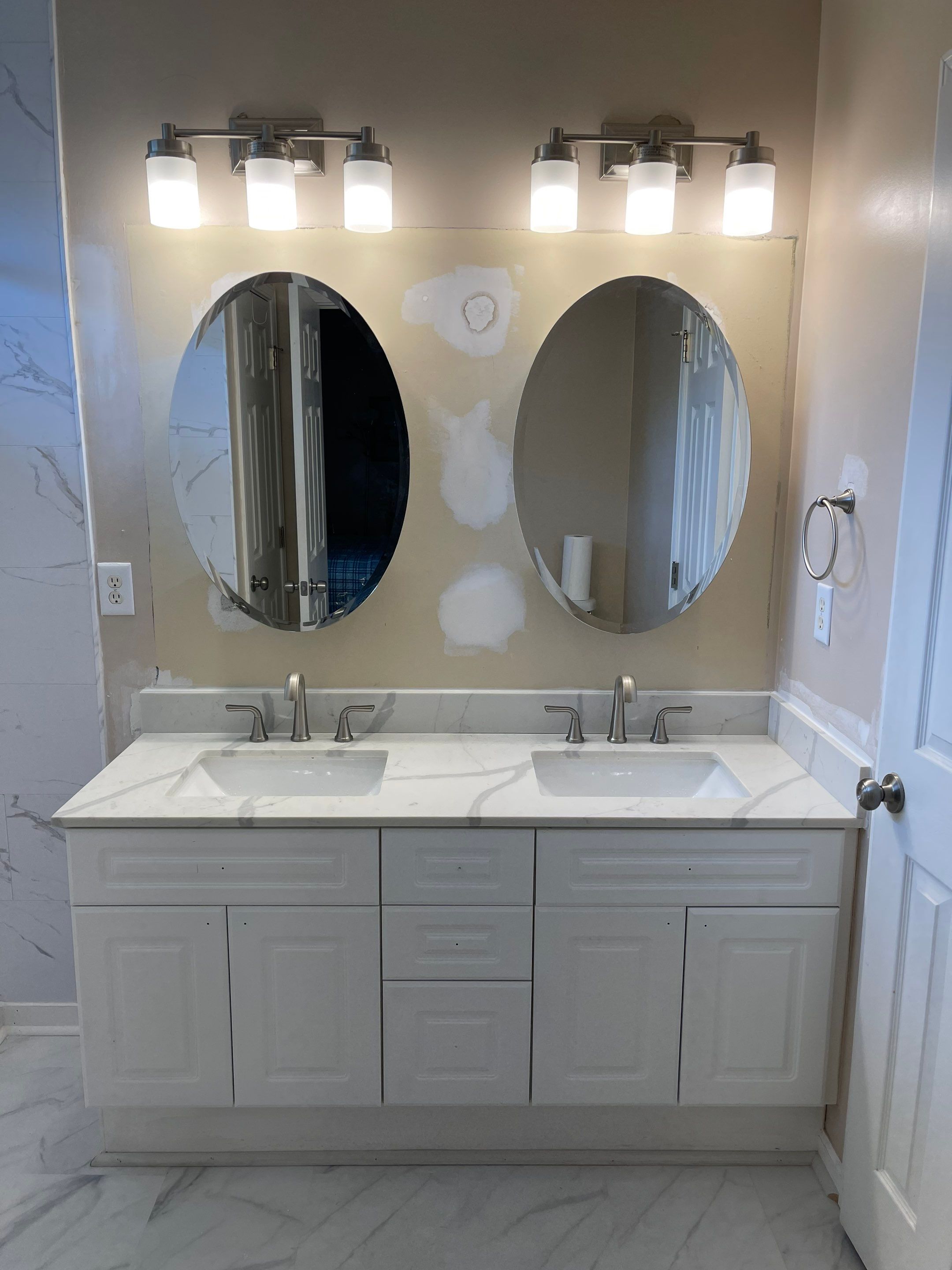 Hickory Point - Bathroom Update by Pillar and Pine