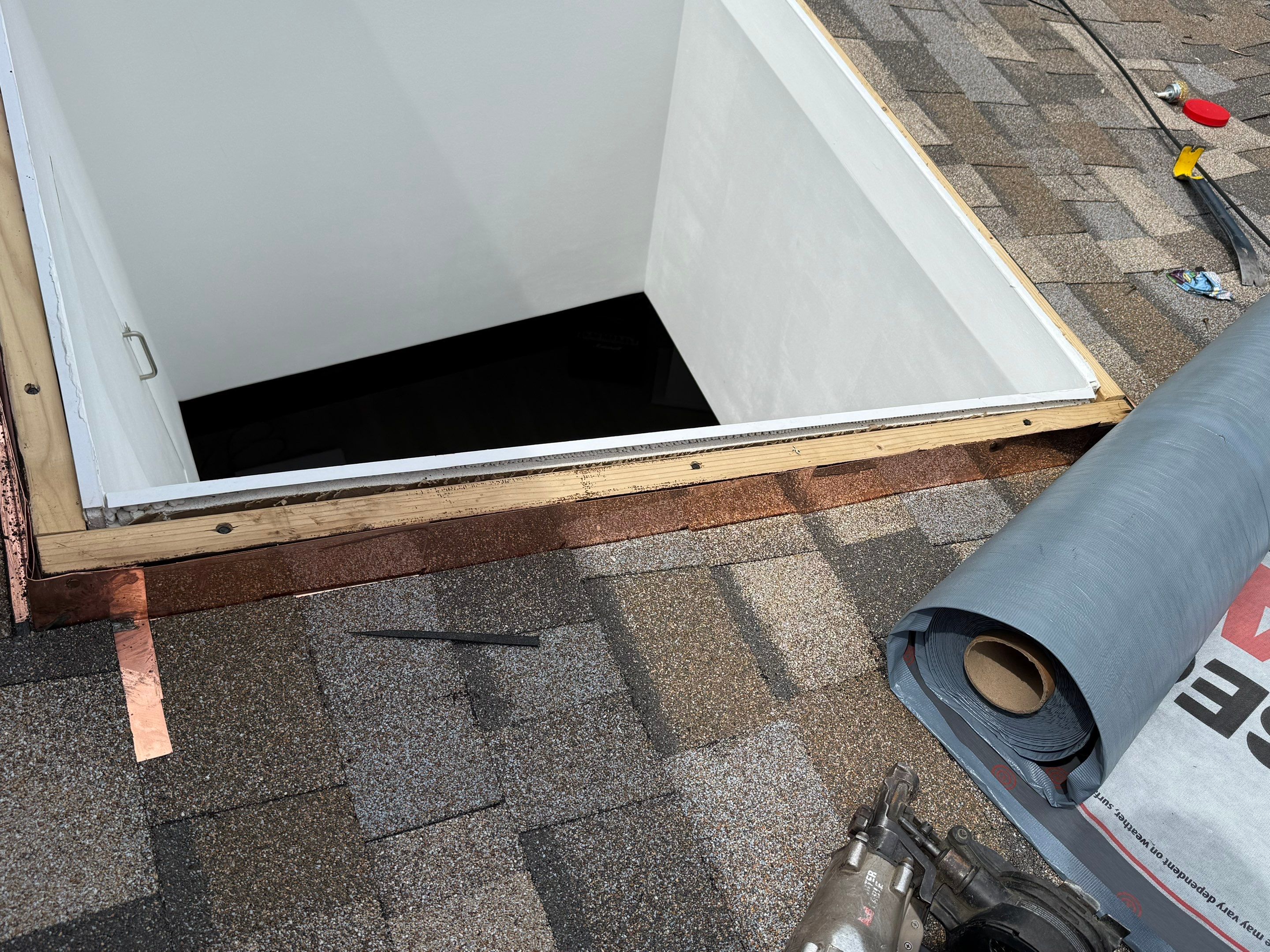 Project in White Plains by The Energy Efficient Roofer & George's Seamless Gutters