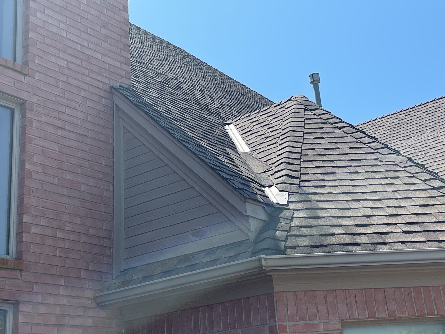 Residential Roof Replacement using CertainTeed Landmark (Weathered Wood) by Sentry Roofing