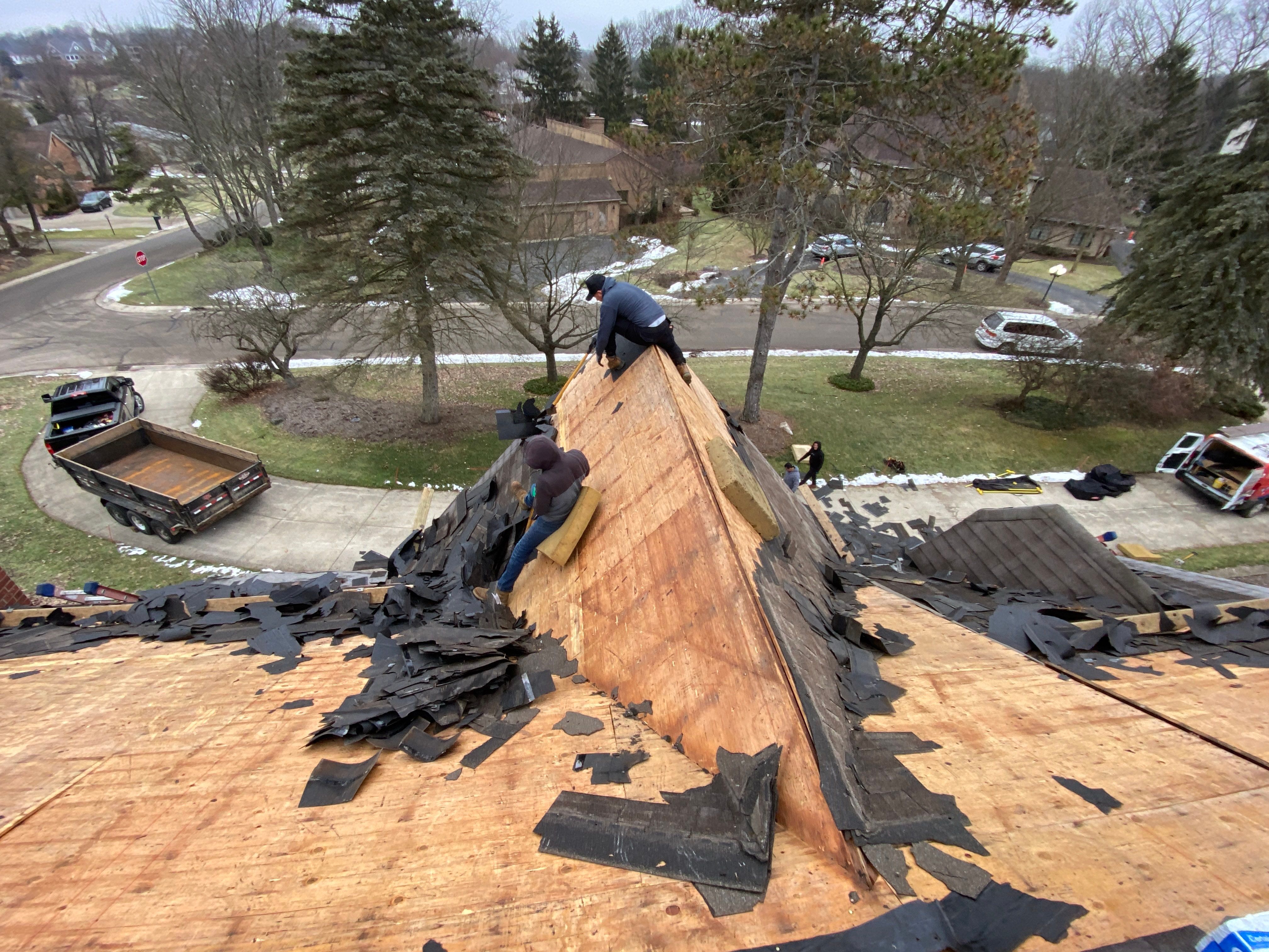 Roof Replacement using CertainTeed Landmark by 180 Contractors