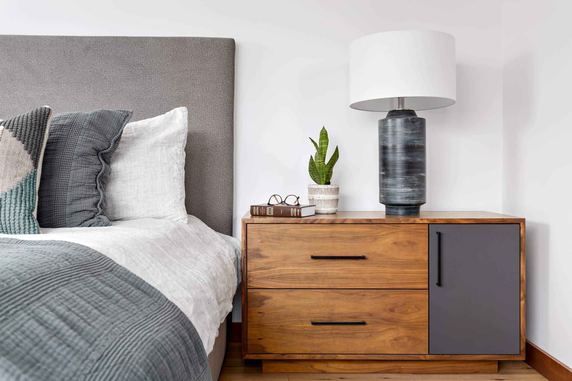 Lanark Residence – Interior Renovation Painting- Squamish by Top Coats Professional Painting