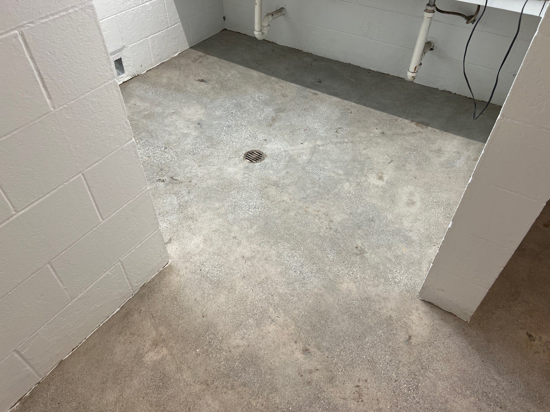 Bathroom Repaint & Epoxy Floor coating by Gordon Painting