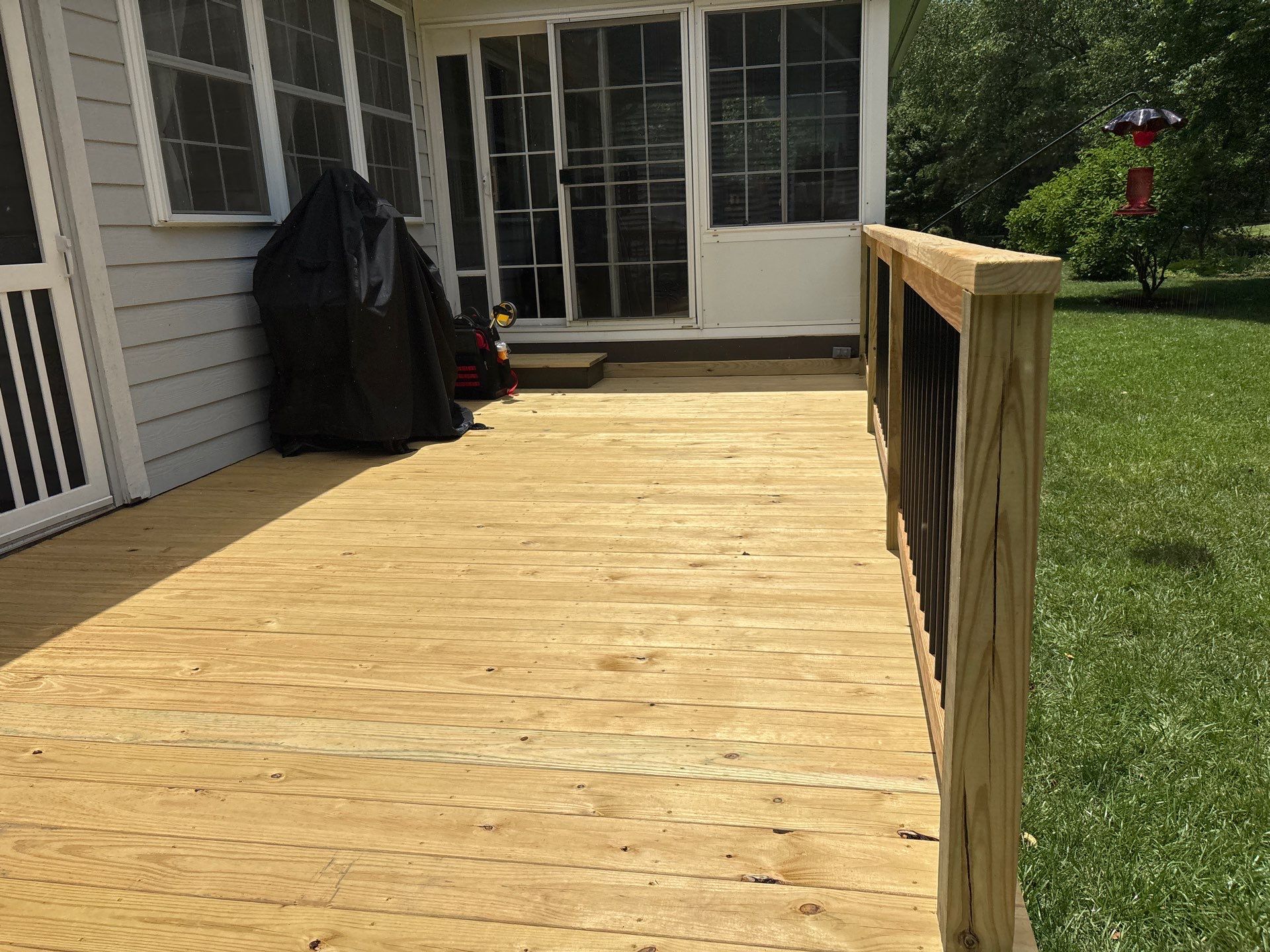 Wood Deck using Wood Sealant by DuraSeal