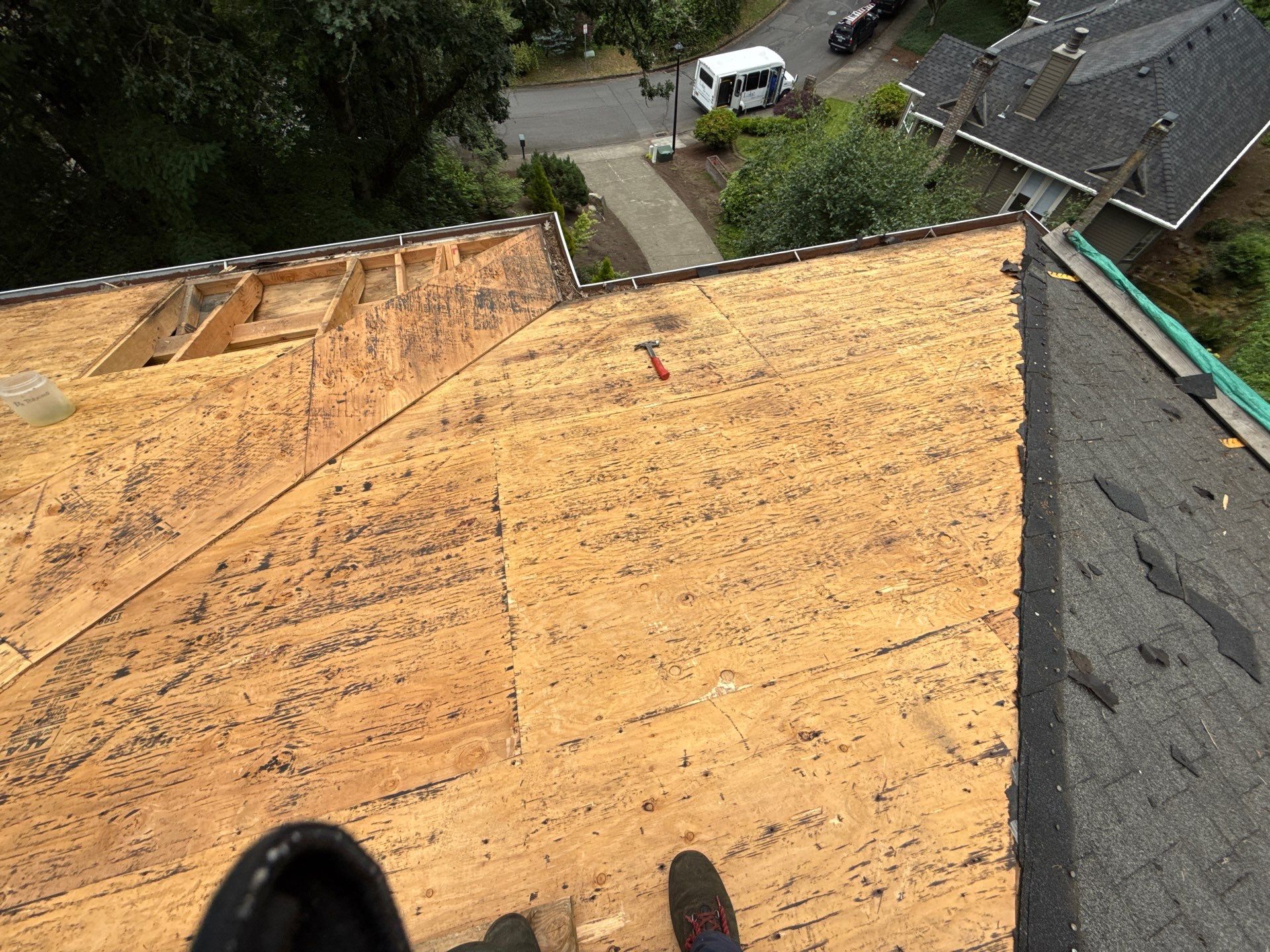 Project in West linn by Tom Leach Roofing