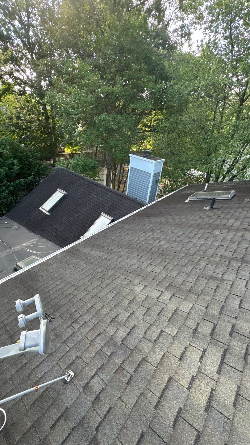 Alexandria: Residential Flat Roof Replacement with MuleHide TPO by RM Banning, Inc.