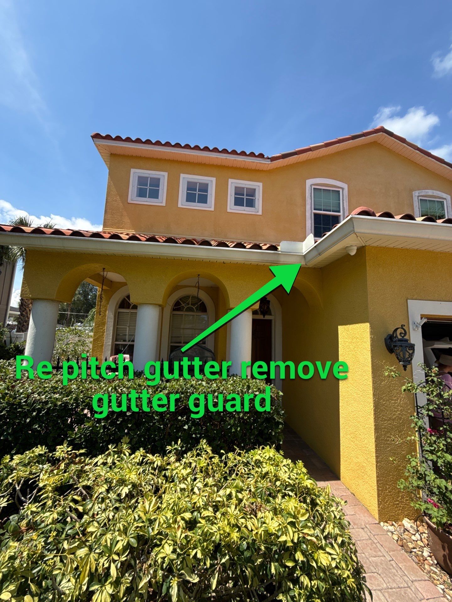 6 Inch Seamless Gutters using Gutter Guards in Tampa FL by Gutter Professors