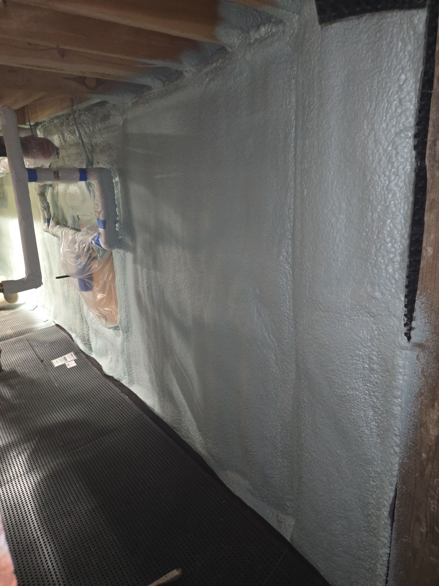 Crawl Space Encapsulation using Closed Cell Spray Foam by NYS Foam & Energy