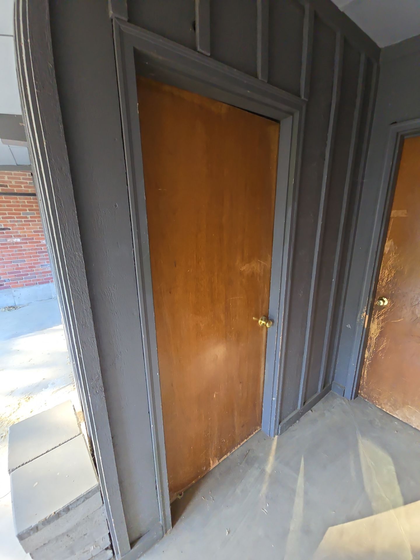 Restoring Beauty: Casa Blanca Makeover for This Duplex by J&M Painting LLC