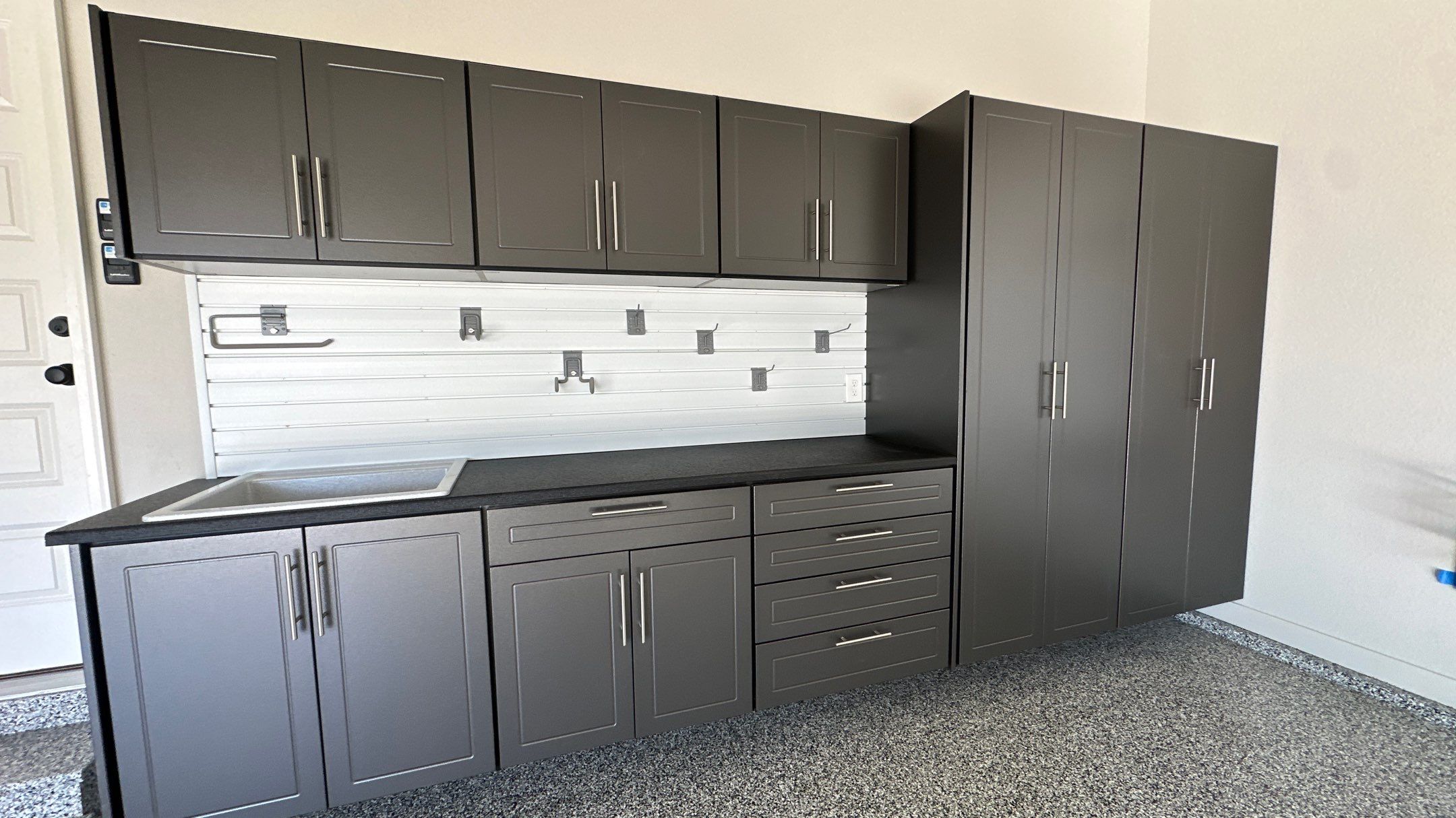 Lisa S. chose a pewter powder on her cabinets  by Banner Garage