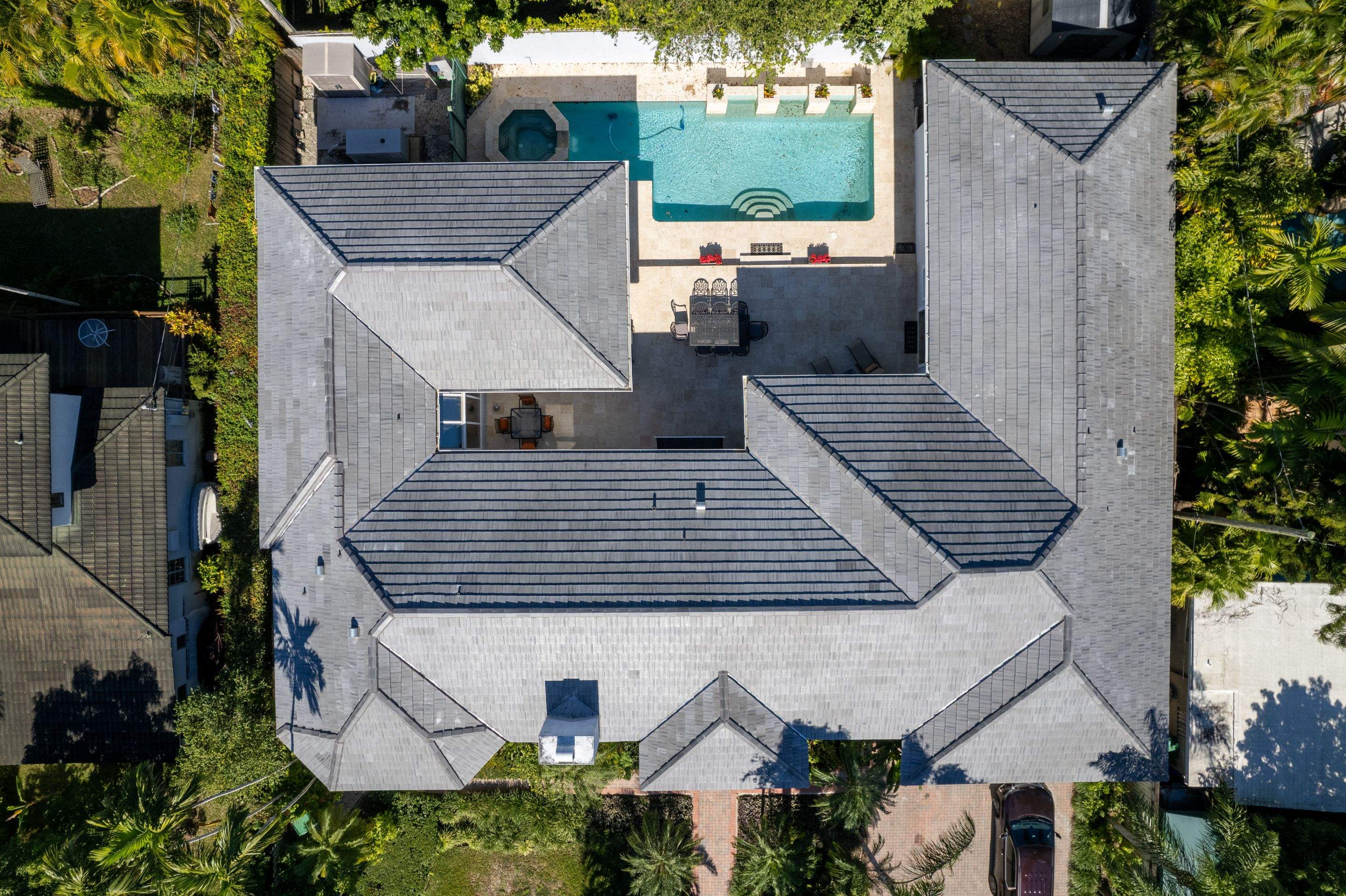 Crown Windsor Slate - Manatee Color by Istueta Roofing