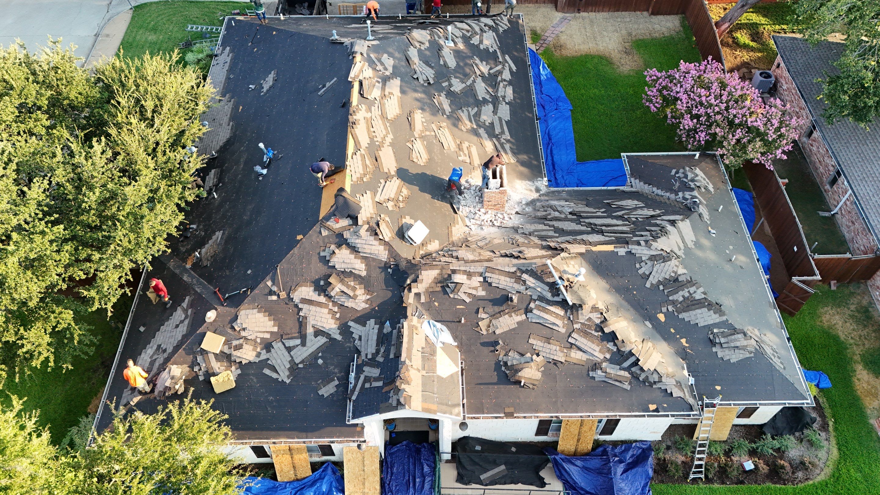 Full Roof Replacement in Dallas Featuring Tamko Titan Weathered Wood Shingles by Armor Roofing | Exteriors