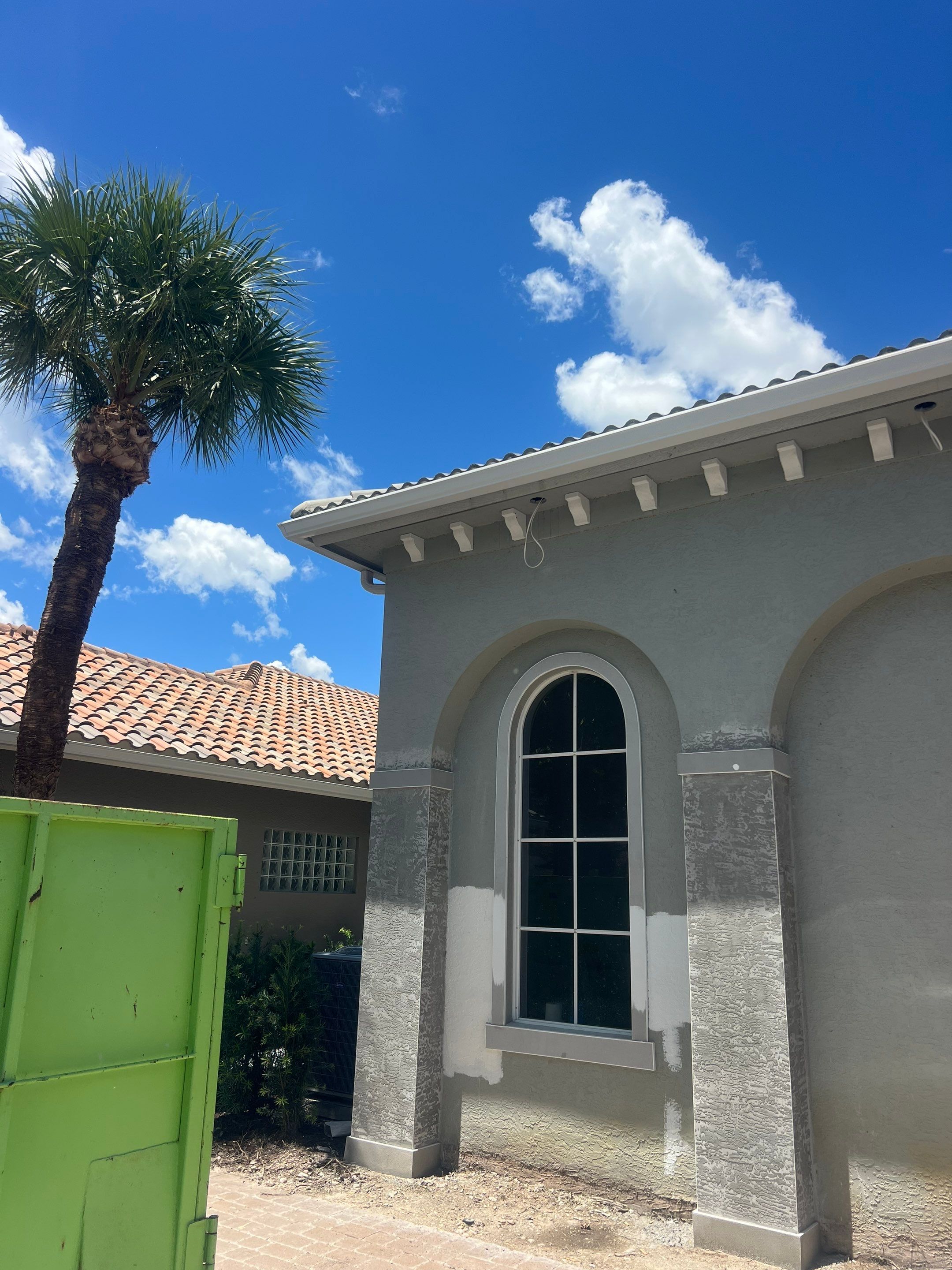 6 Inch Seamless Gutters and Downspout Installation in Naples FL by Gutter Professors
