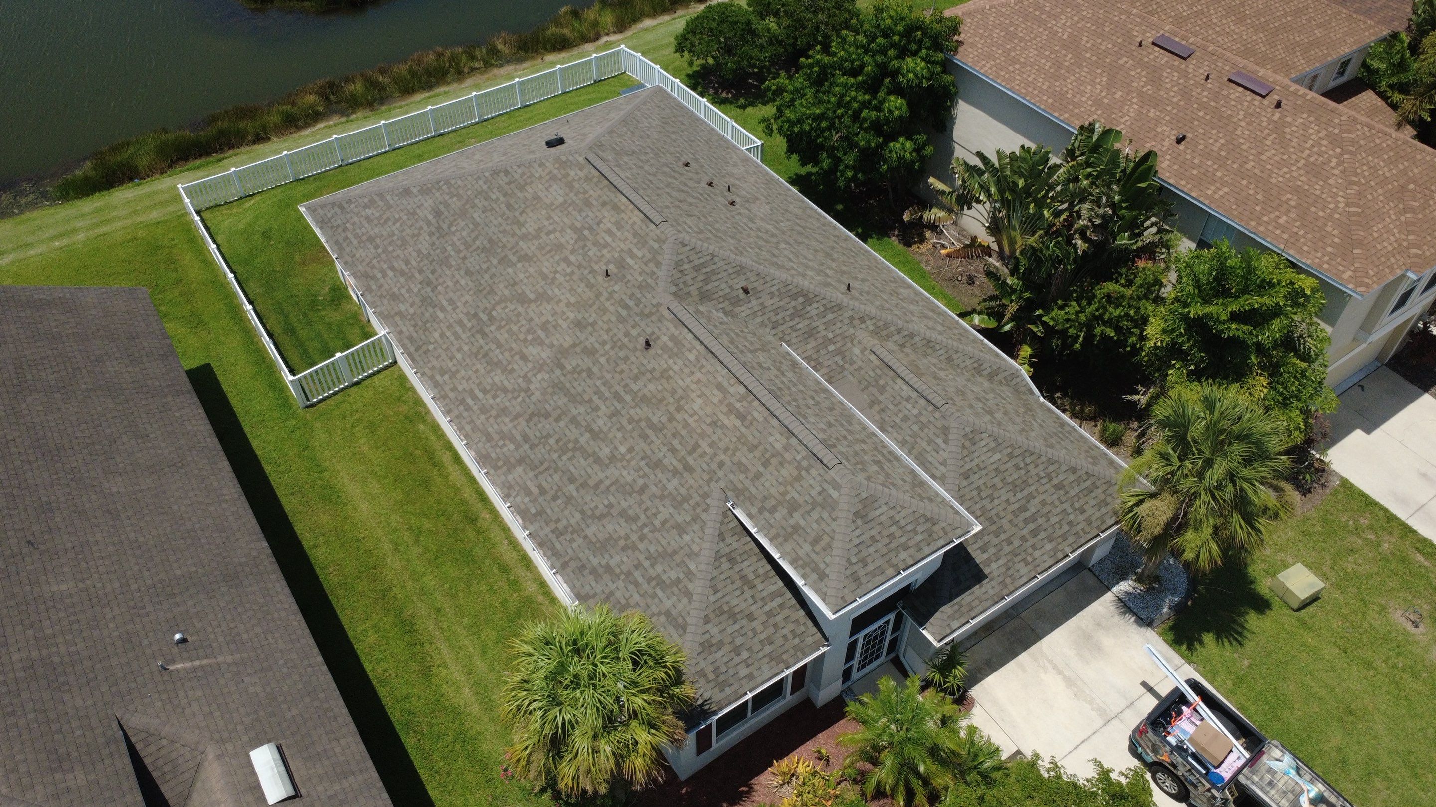 Roof replacement in Palmetto, FL by Steadfast Roofing 