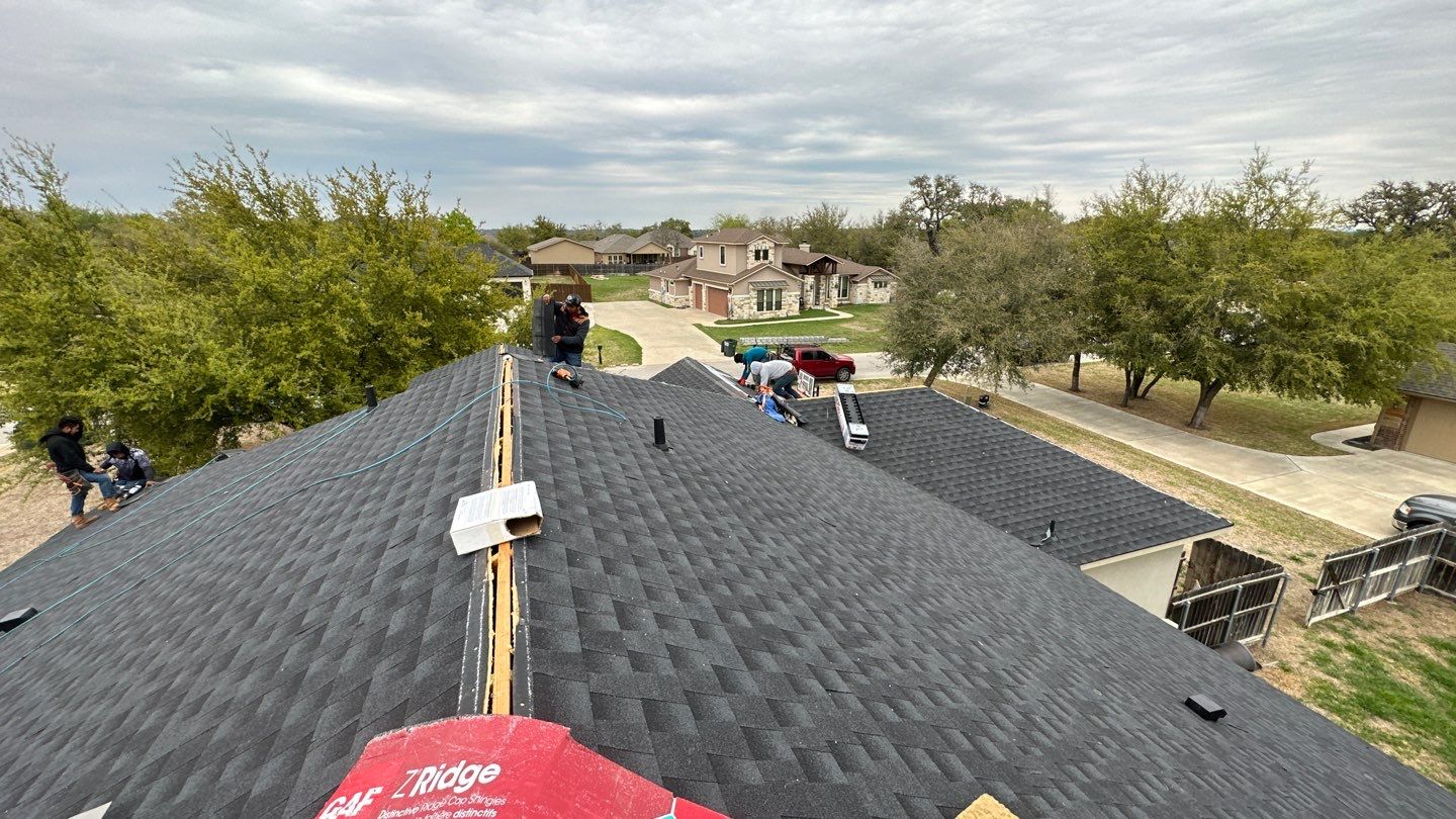 GAF HDZ - Charcoal by Elite Roofing LLC