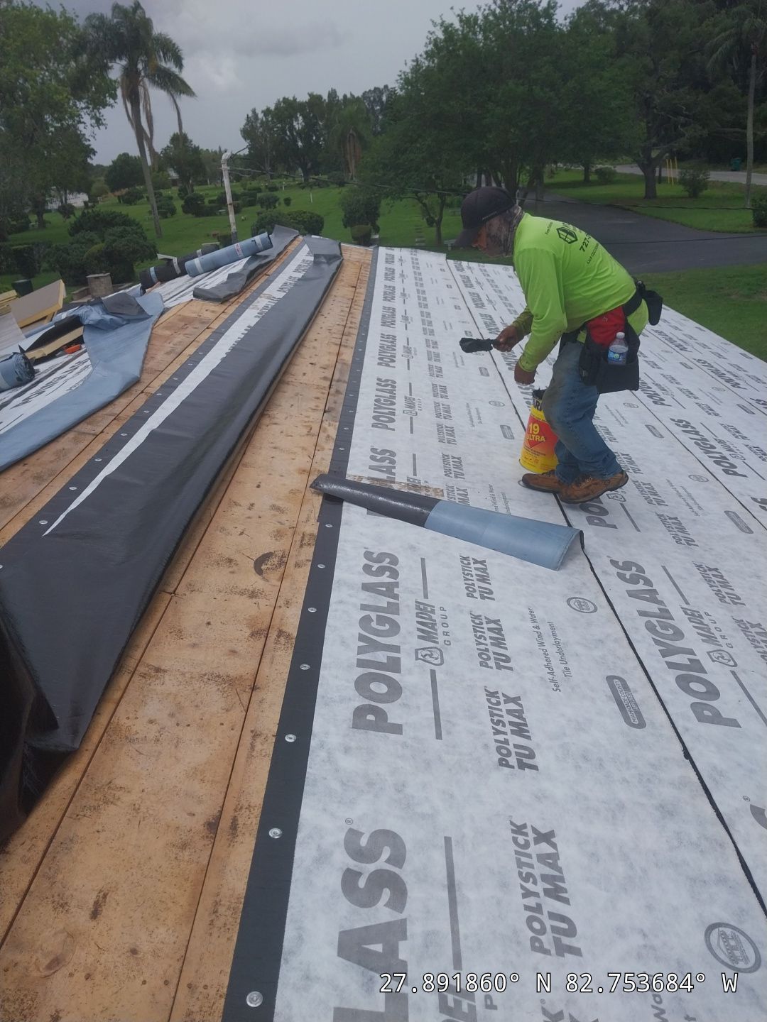Project in Largo 33773 by Mitchell Roofing Company LLC 