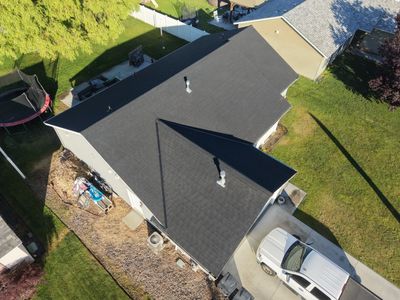Full Residential Roof Replacement and Shingle Installation in Hudson Dr Pasco, WA 99301 The Denali System - Certainteed Landmark® Shingle - Cinder Black