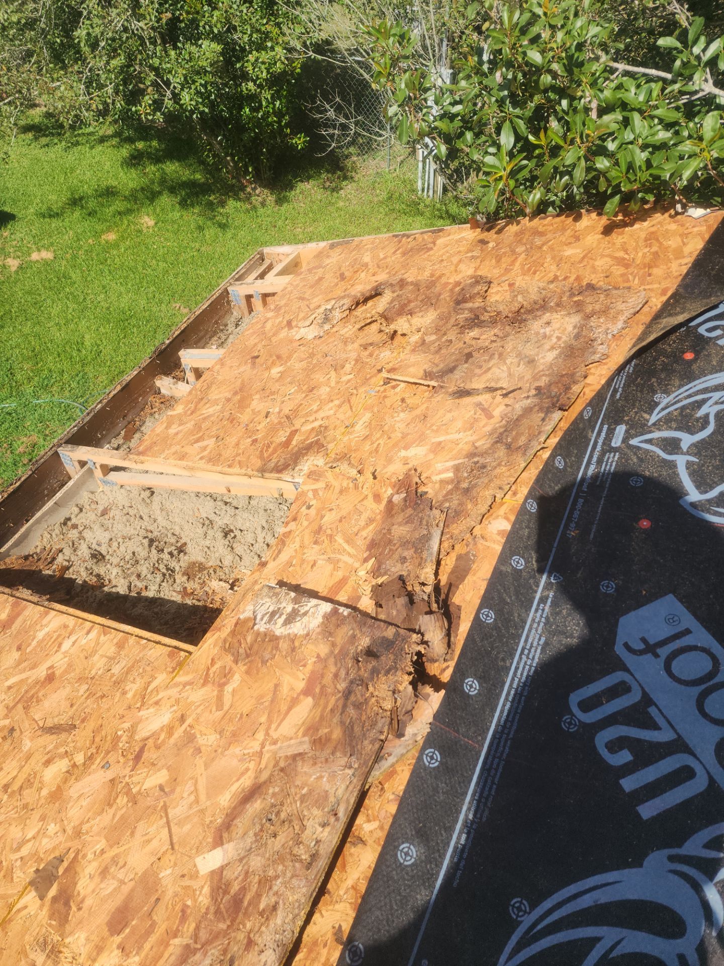Residential Roofing Installation using Owen's Corning Duration (Lifetime) Shingles by Roof Repair Company