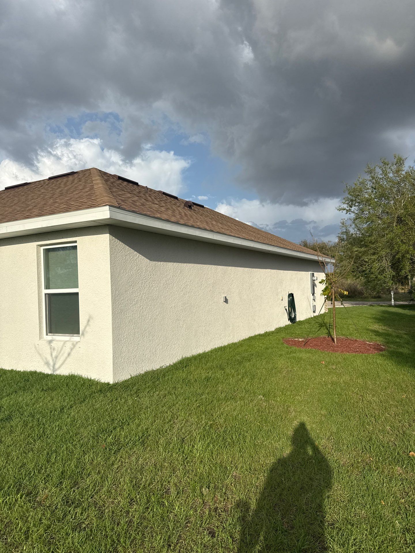 White K Style Seamless Gutters using 6 Inch Seamless Gutters in Ponta Gorda FL by Gutter Professors