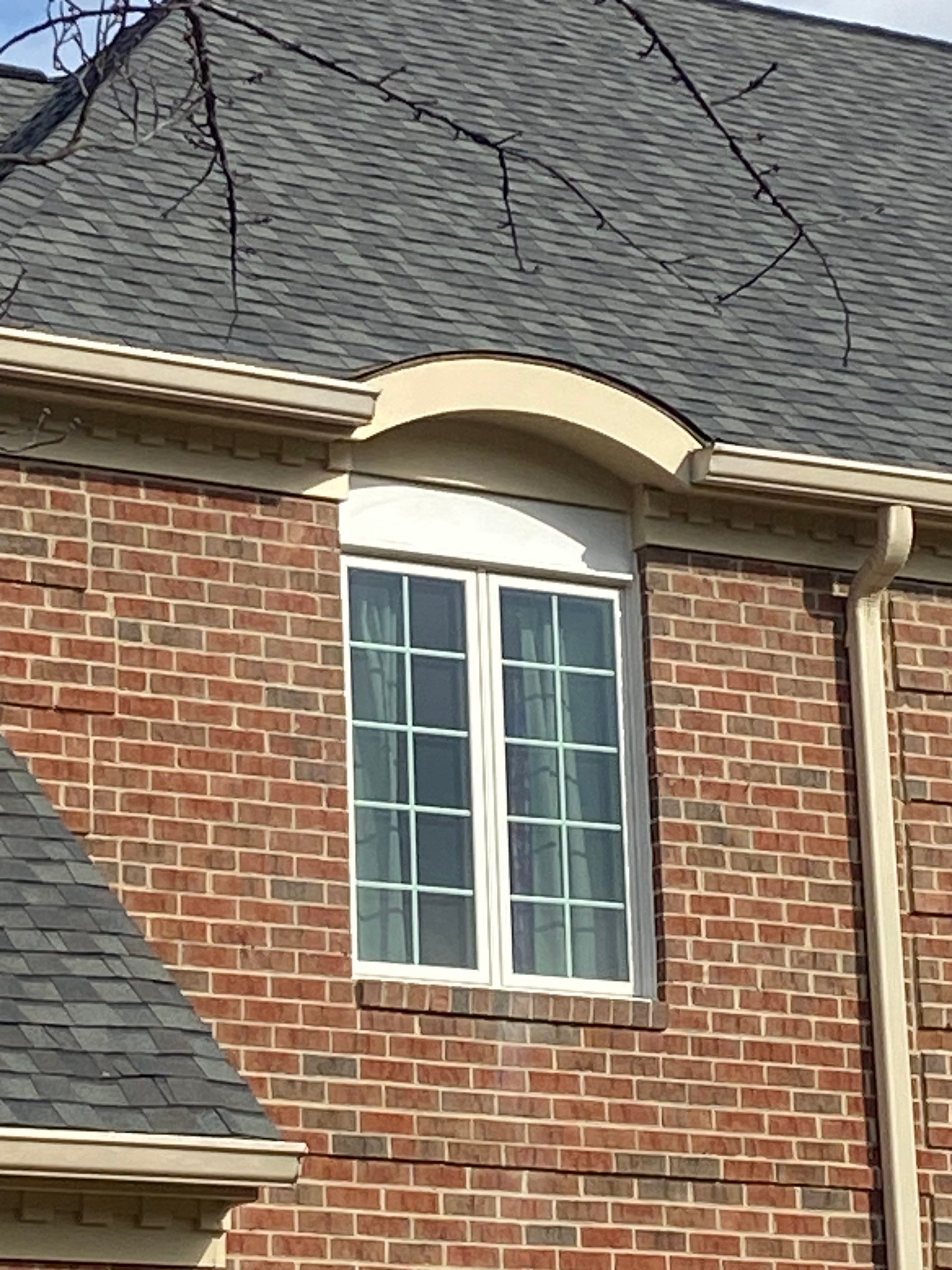 Herndon: CertainTeed Landmark Pro Designer Shingles in Max Def Driftwood by RM Banning, Inc.