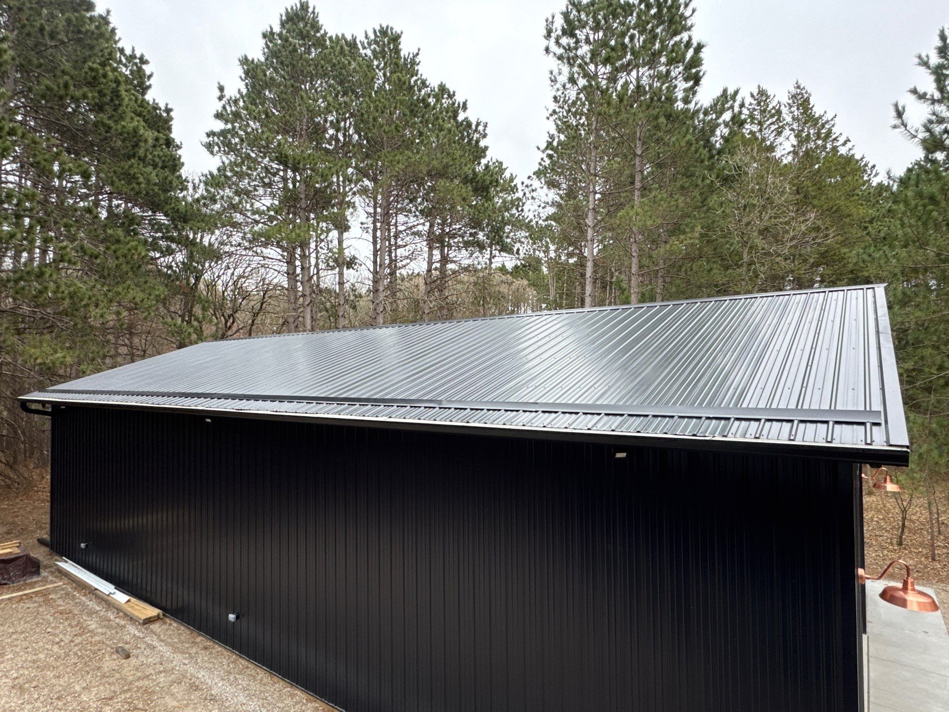 Heavy-Duty Protection: 6" Gutters with Leaf Blaster Pro & Snow Rails by Next Level Seamless Gutters / Exteriors Inc.