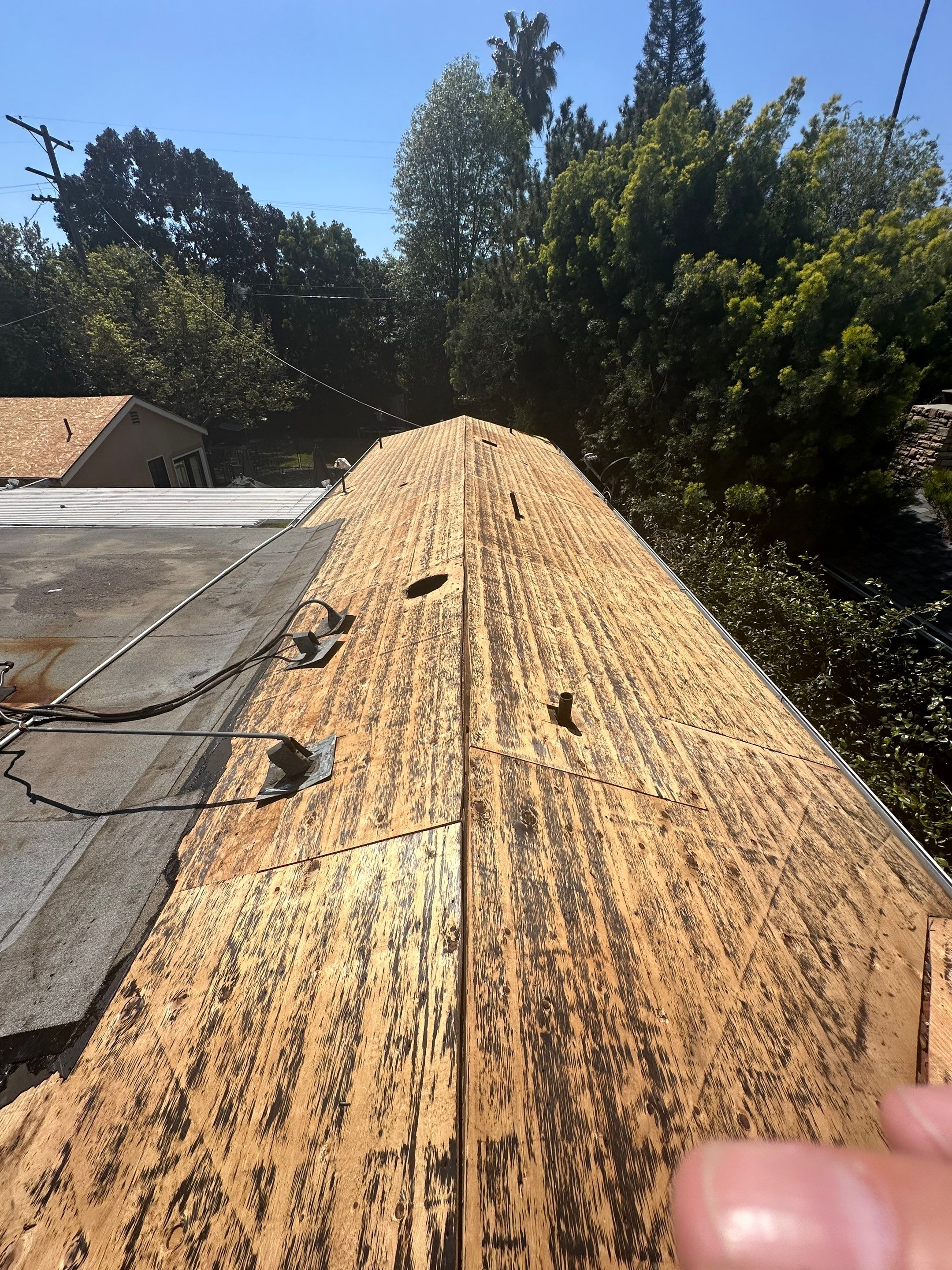 Roof Replacement - Los Angeles, CA 91423 by Epic Roof Replacement