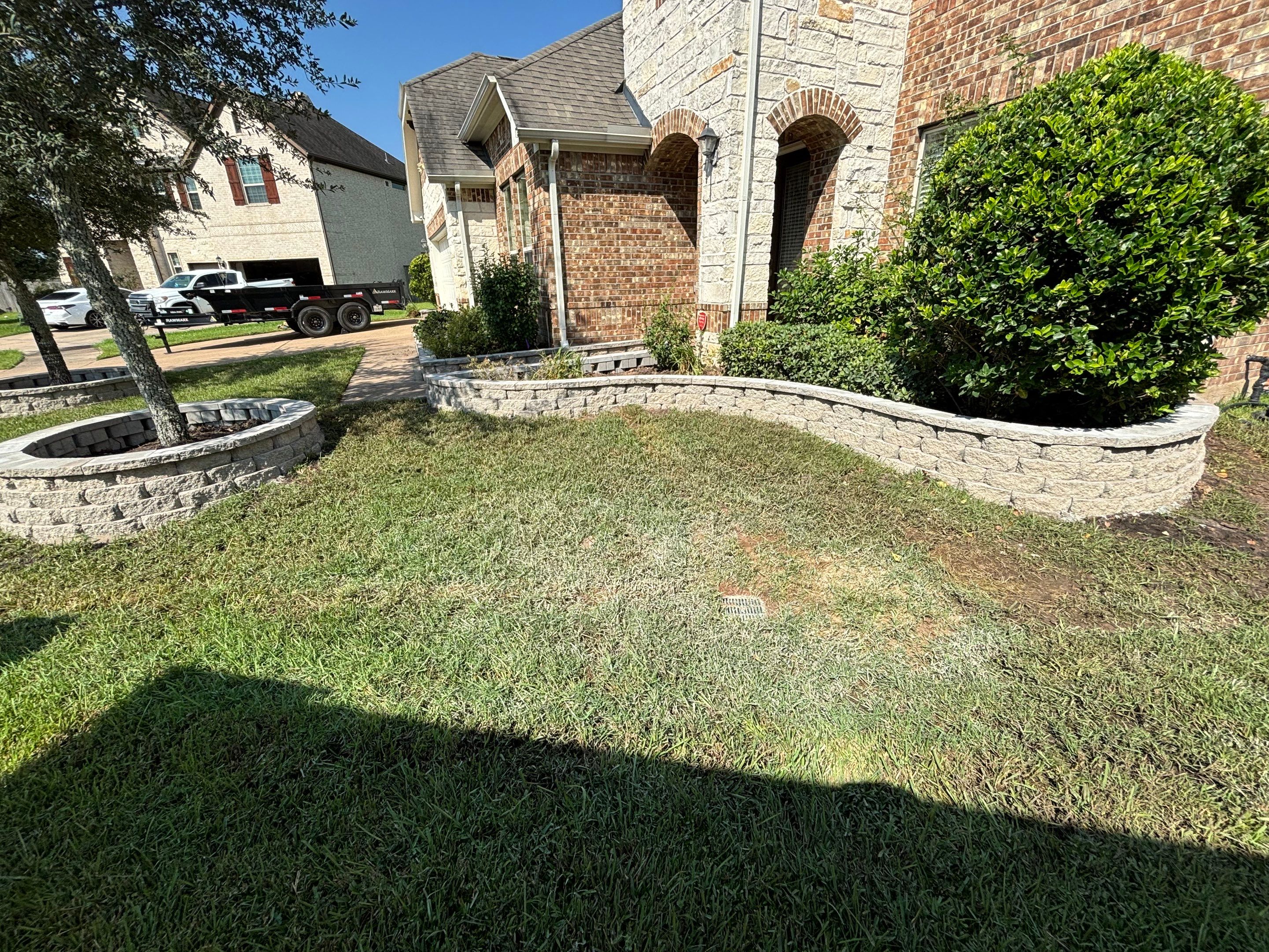 🌿 Mr. Ken’s Front Yard Flower Bed Enhancement by Texas Urban Elements