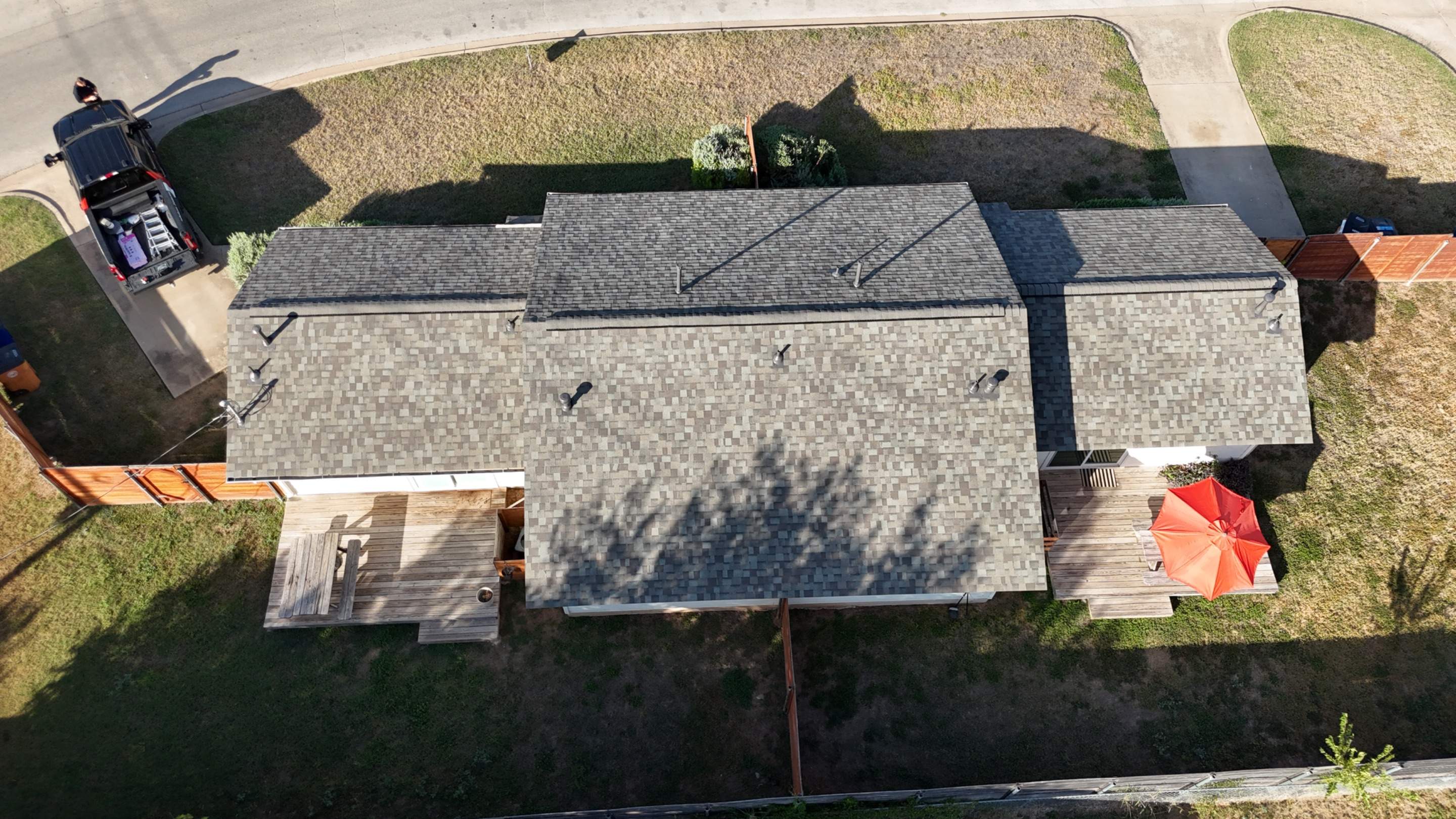 Driftwood - Owens Corning TruDefinition Duration by RoofsOnly.com