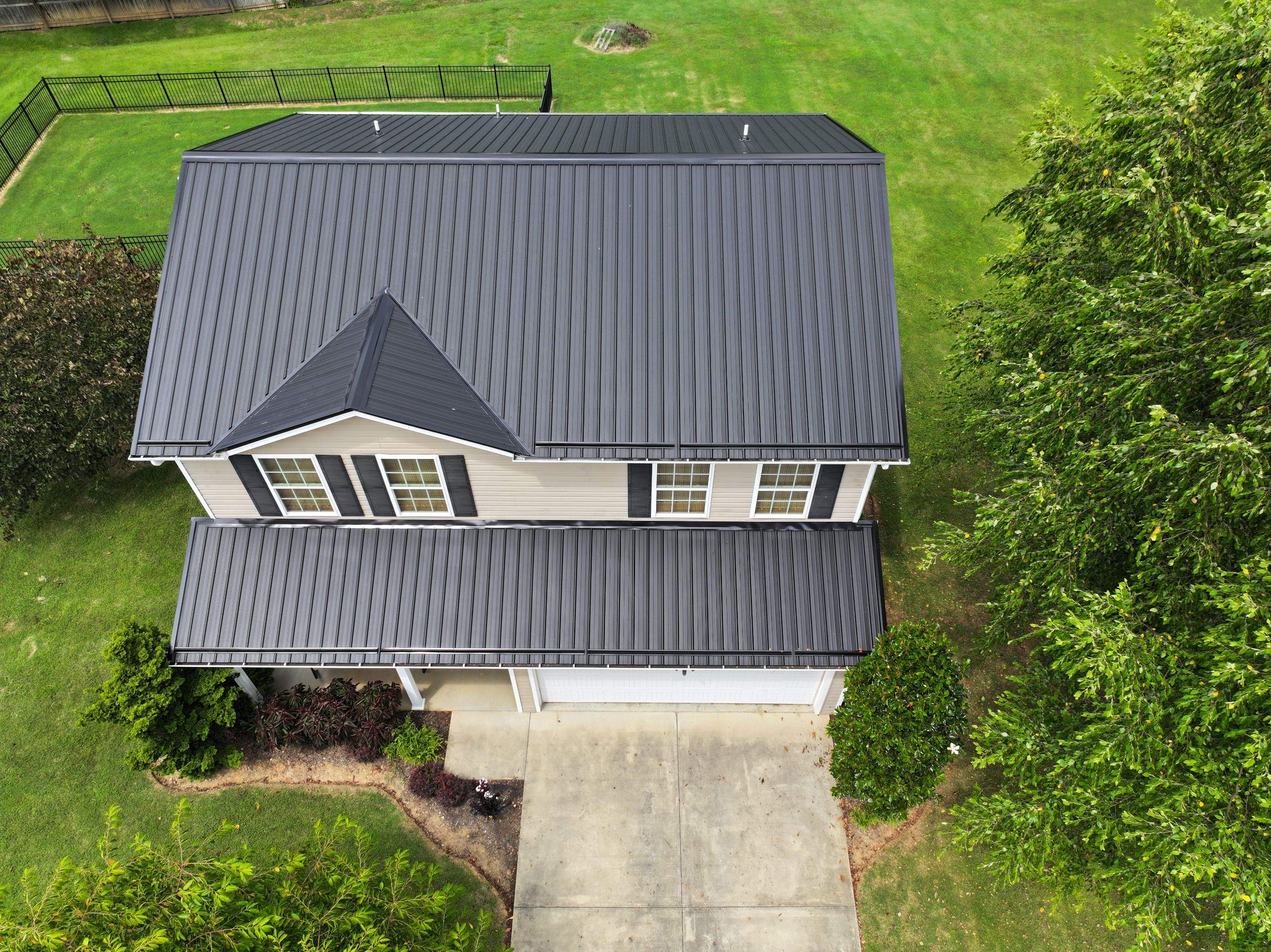 Parker Residence by Omnia Roofing
