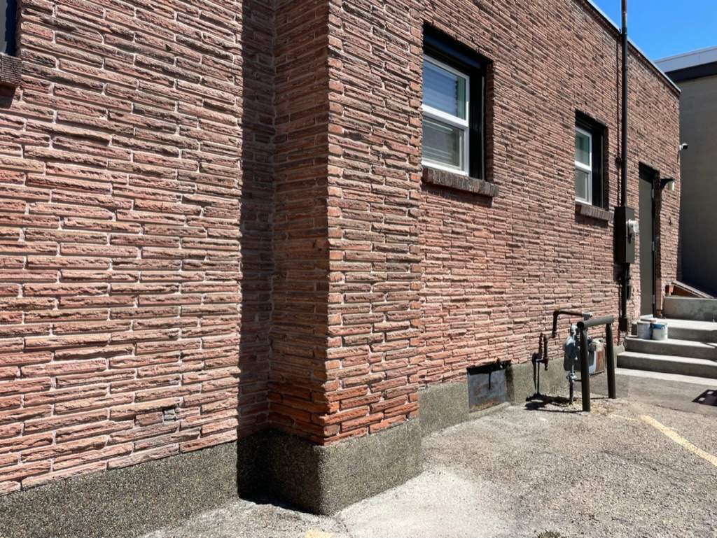 Stem Wall Repair Using Vuba Stone by Mr. Mudd Concrete