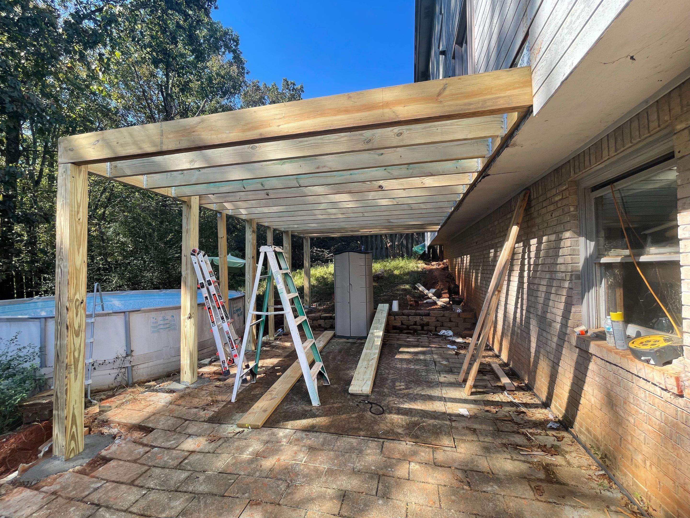 Balmoral Estates Screened Deck  by Pillar and Pine