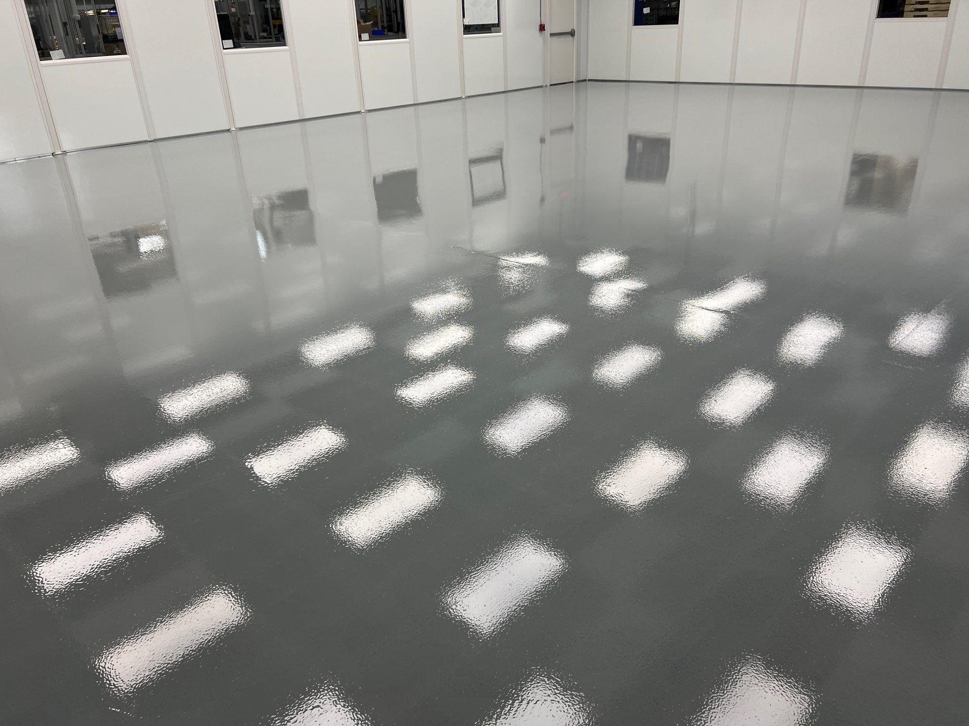 Precision ESD Epoxy Floor Installation – 1,800 Sq. Ft. Industrial Space by Gordon Painting
