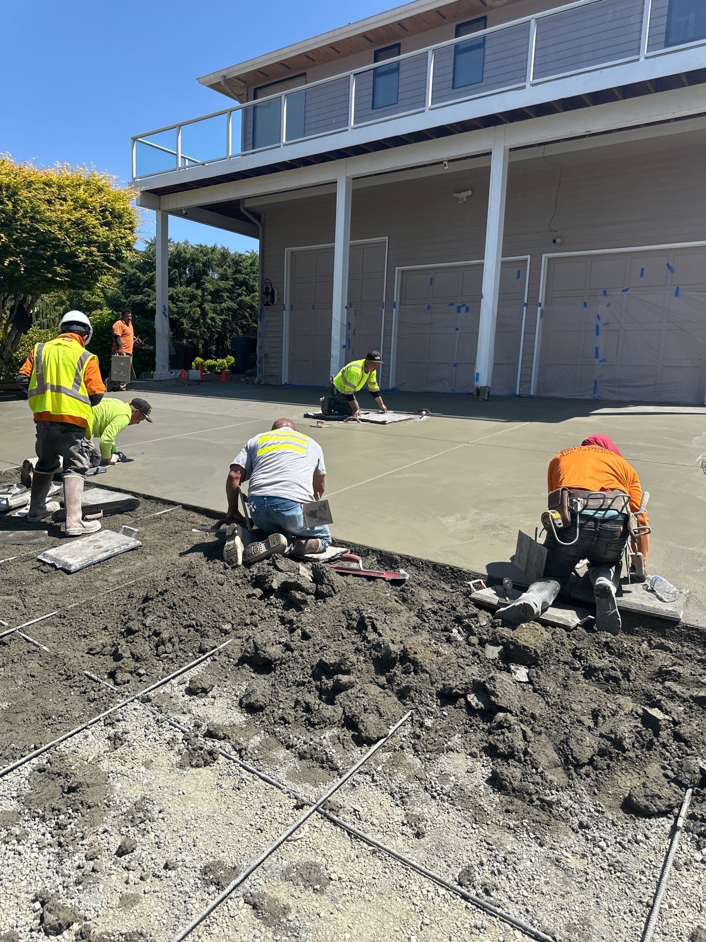 Concrete Driveway Repair | Edmonds  by Jireh Asphalt & Concrete Inc 