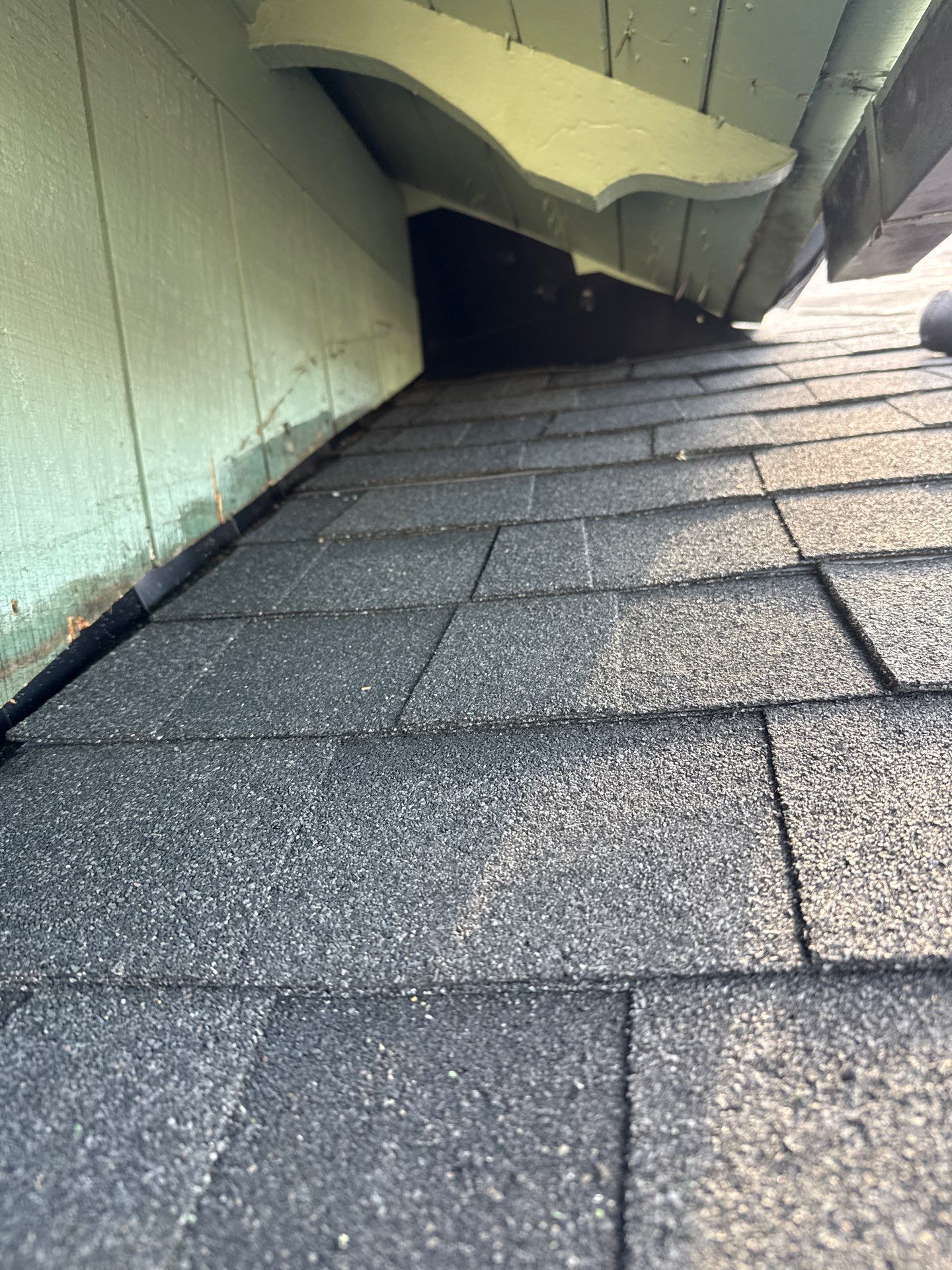 Residential Roof Repair – Roseburg, OR by BEST Roofing & Waterproofing
