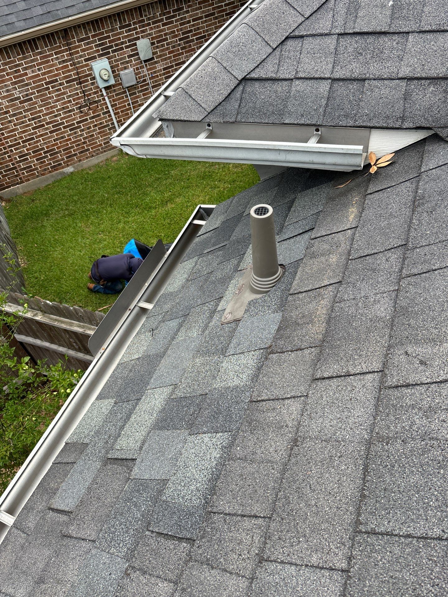 Hail Damage using Owen's Corning Duration (Lifetime) Shingles by Roof Repair Company