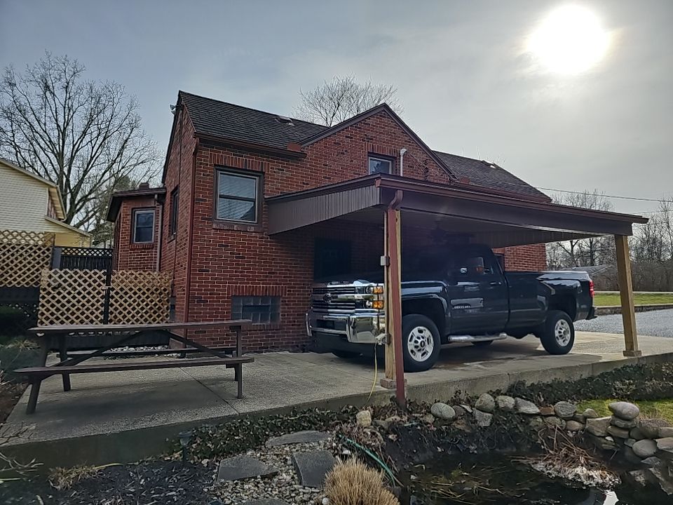 ATLAS PINNACLE COLOR: PEWTER by Eagle Eye Roofing