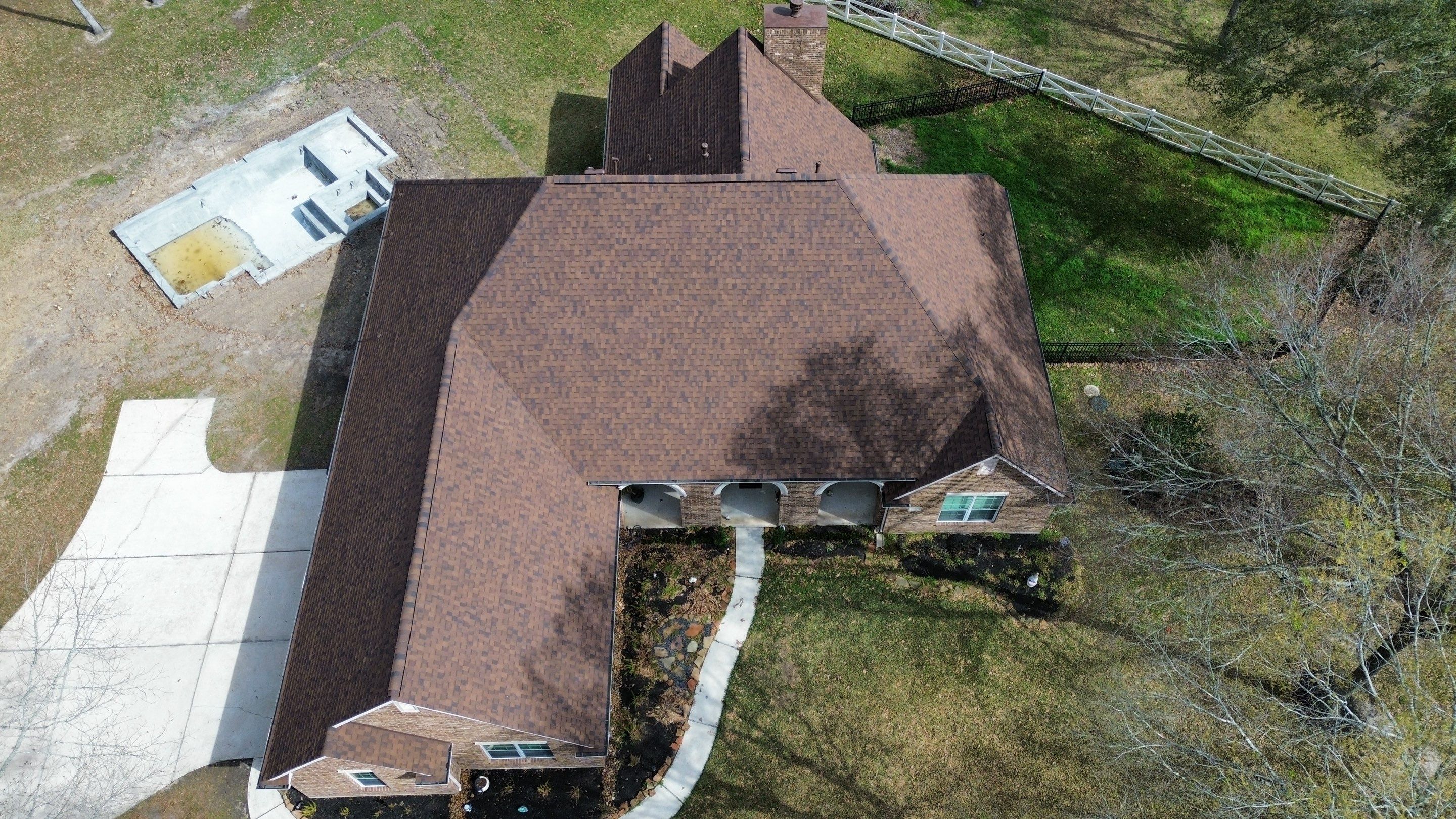Huffman Roof Install by Modern BYLT Roofing & Construction