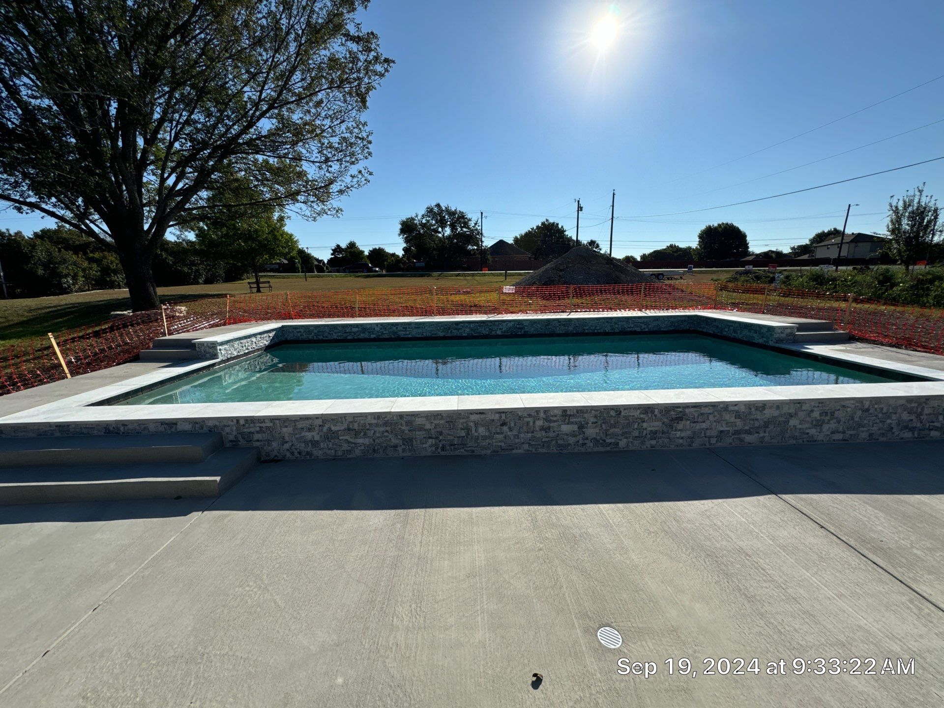 Large Modern Rectangular Pool with Tanning Ledge by Pinnacle Pools and Spas - DFW