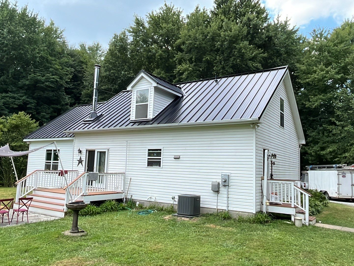 Standing Seam Metal - Black by RoofX