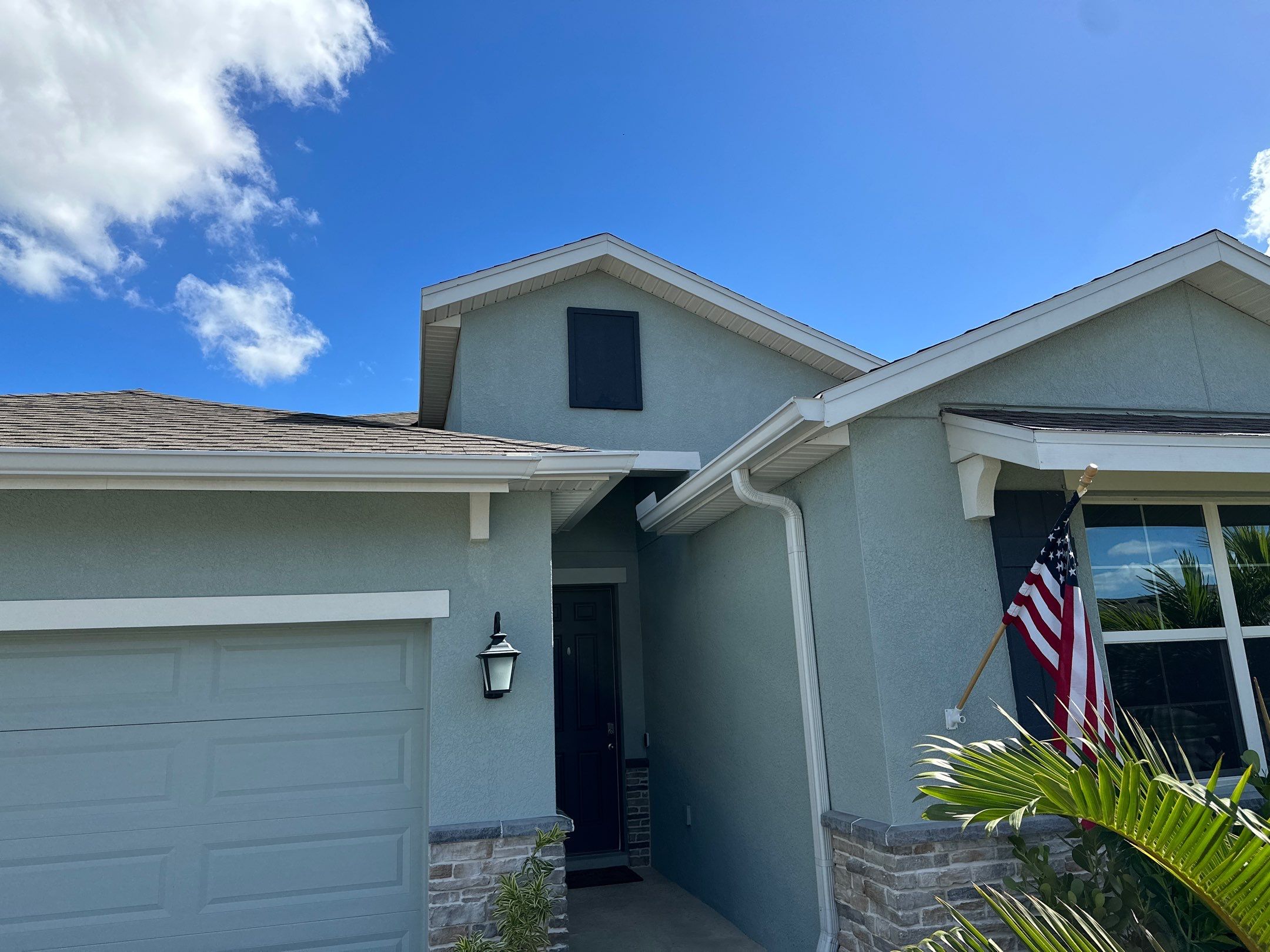 House Wash & Paver Driveway Cleaning in Trevesta Community, Palmetto, FL | Sunshine AquaWash by Sunshine AquaWash