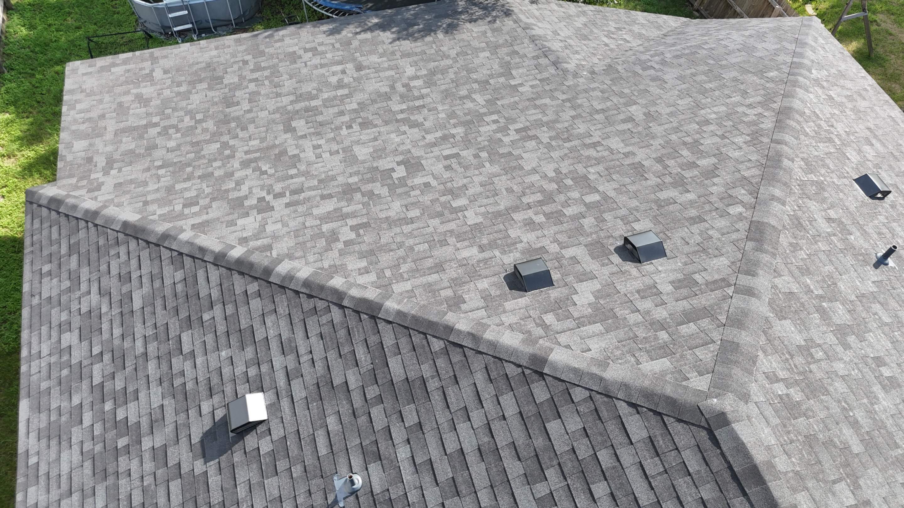 Brilliant Black - Malarkey Highlander by RoofsOnly.com