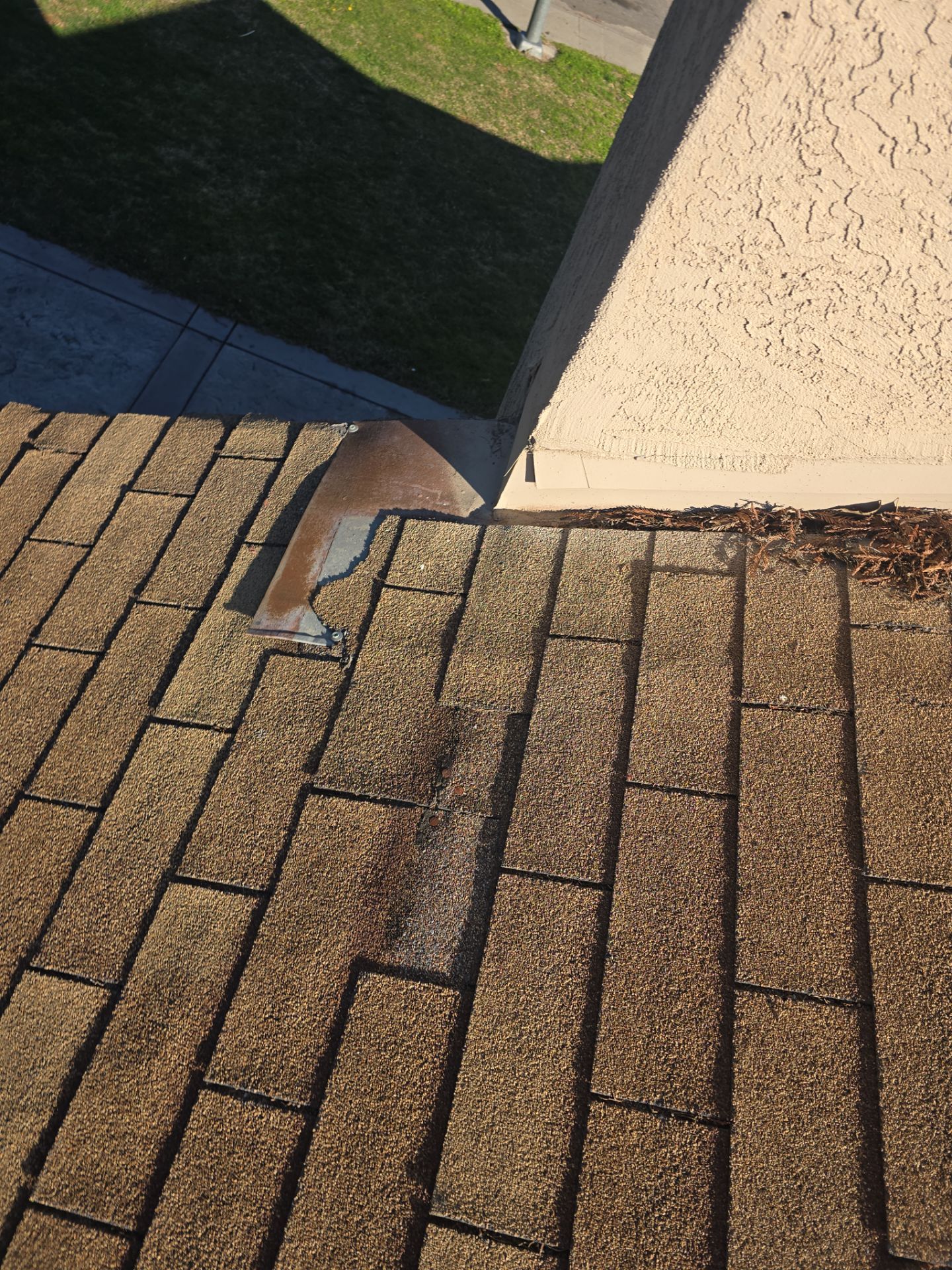 Roof Installation in Modesto CA by Grandmark Service Company