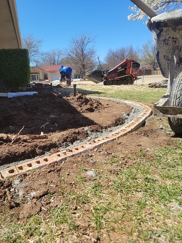 Concrete sidewalk using Concrete by Clays Services Inc