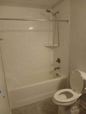 Deep Cleaning – Stove, Bathrooms & Windows