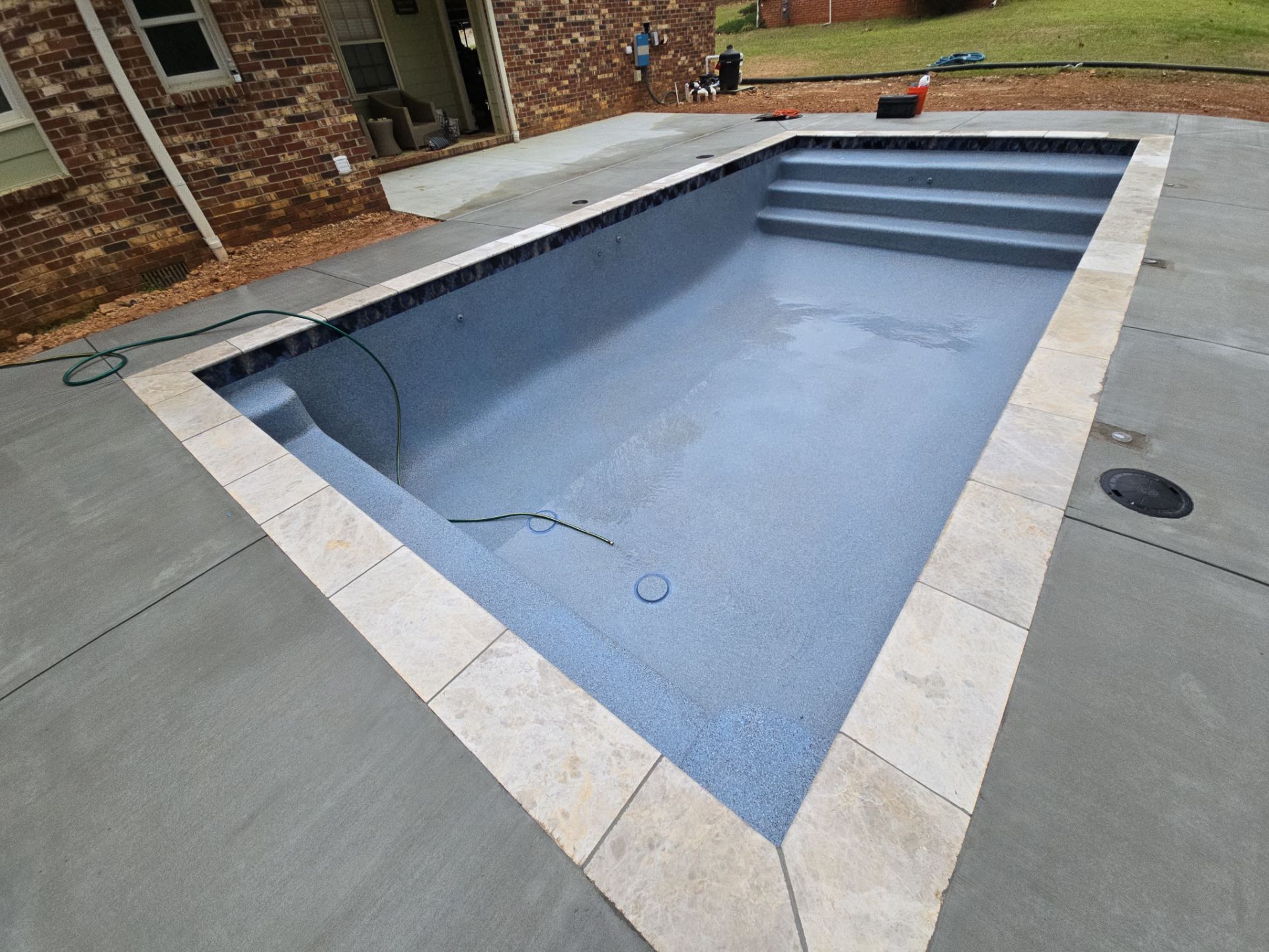 Universal - Wave by Olympic Pool Plastering