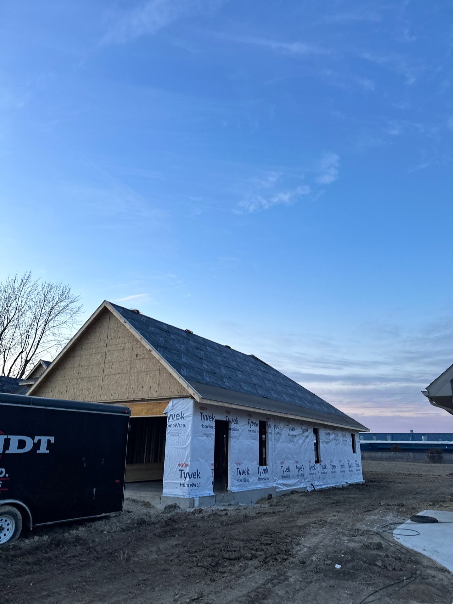Residential Roofing Installation using CertainTeed Landmark Weathered Wood by Nitro Roofing and Construction