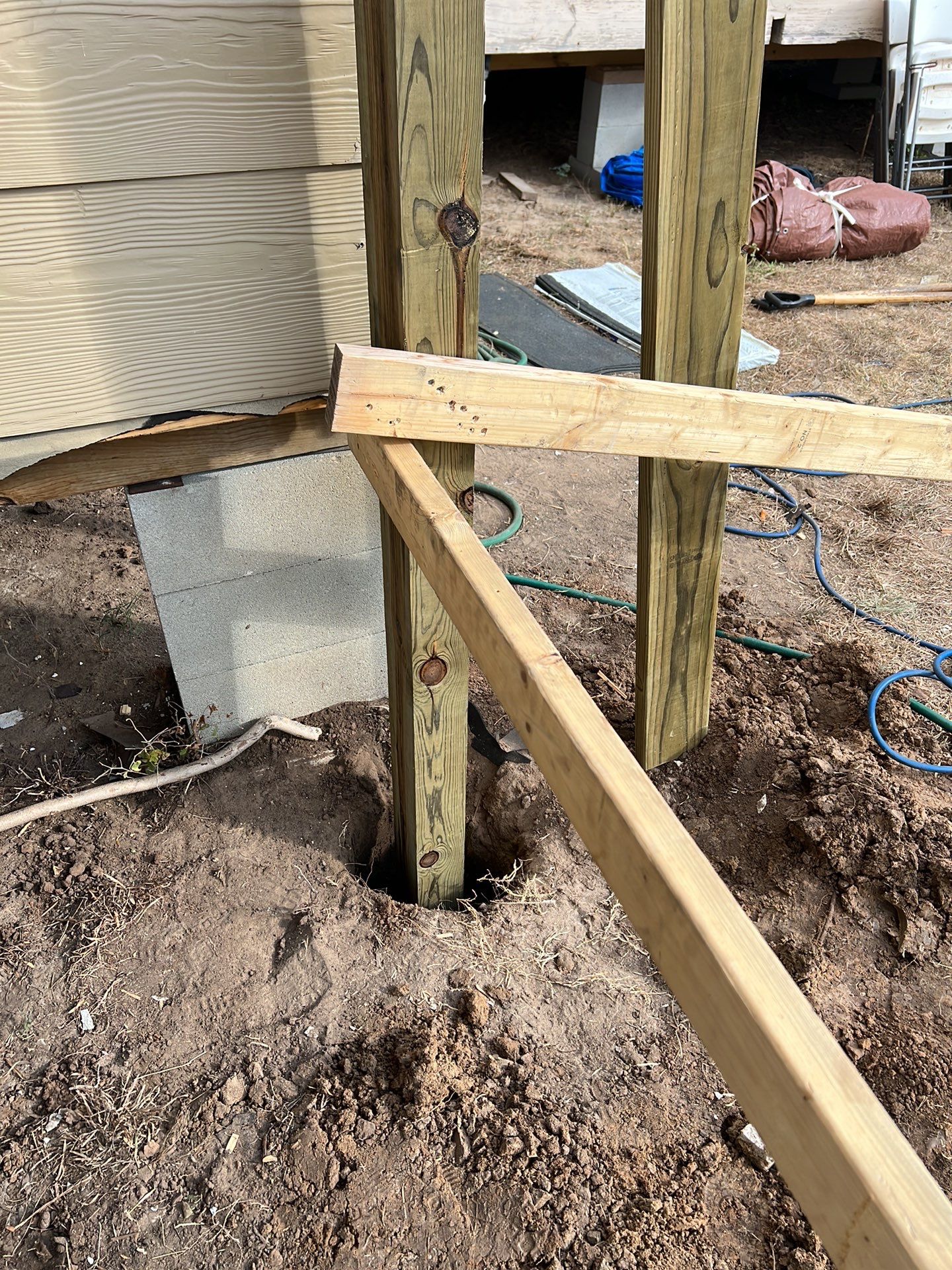 Front Porch Sitt'n by Bayfront Roofing and Construction