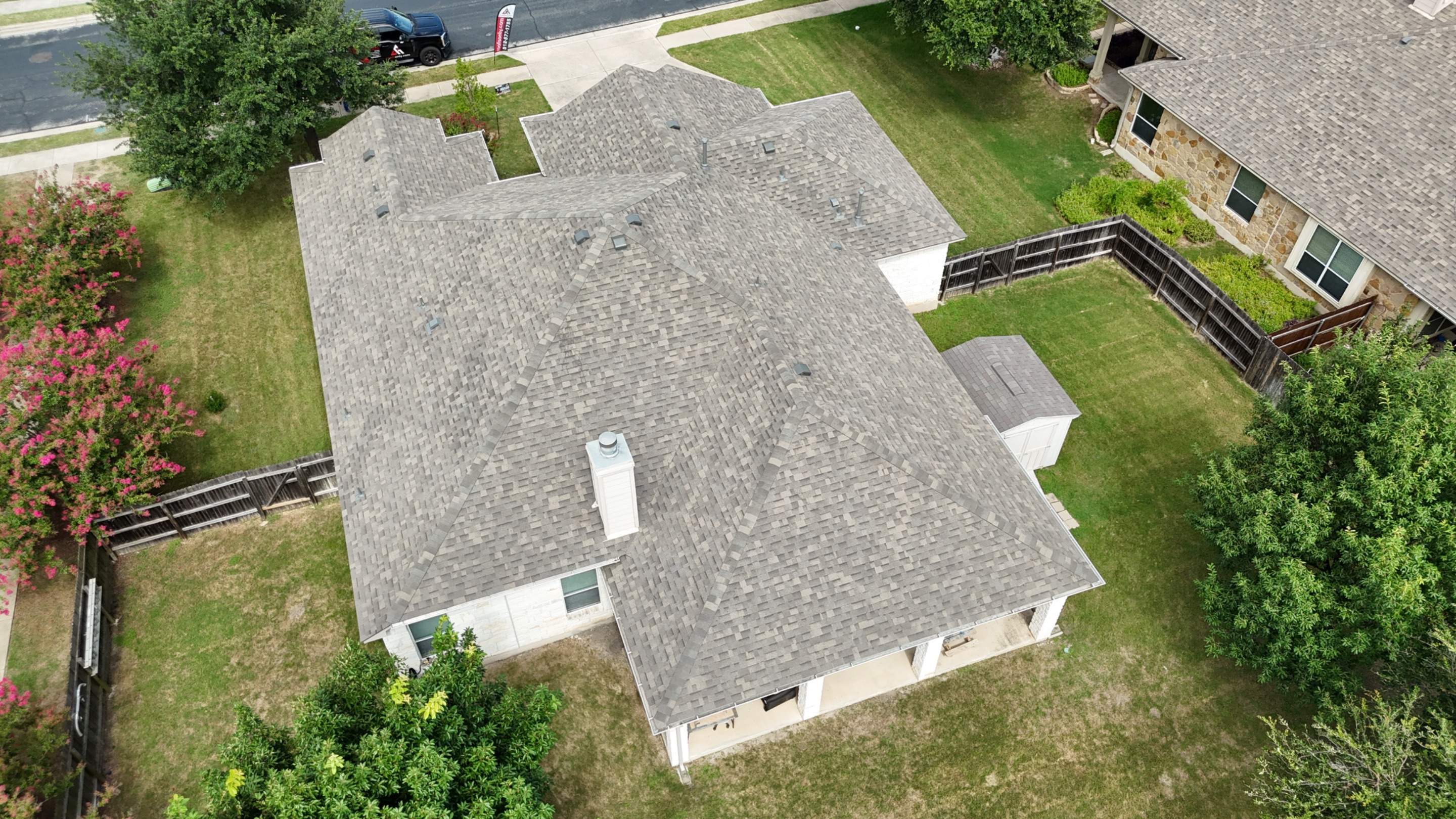 Weathered Wood - Malarkey Highlander by RoofsOnly.com