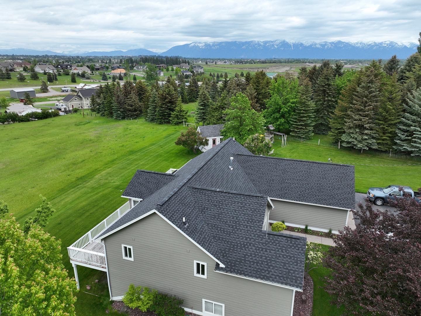 GAF Timberline HDZ - Charcoal by Montana Roofing Solutions