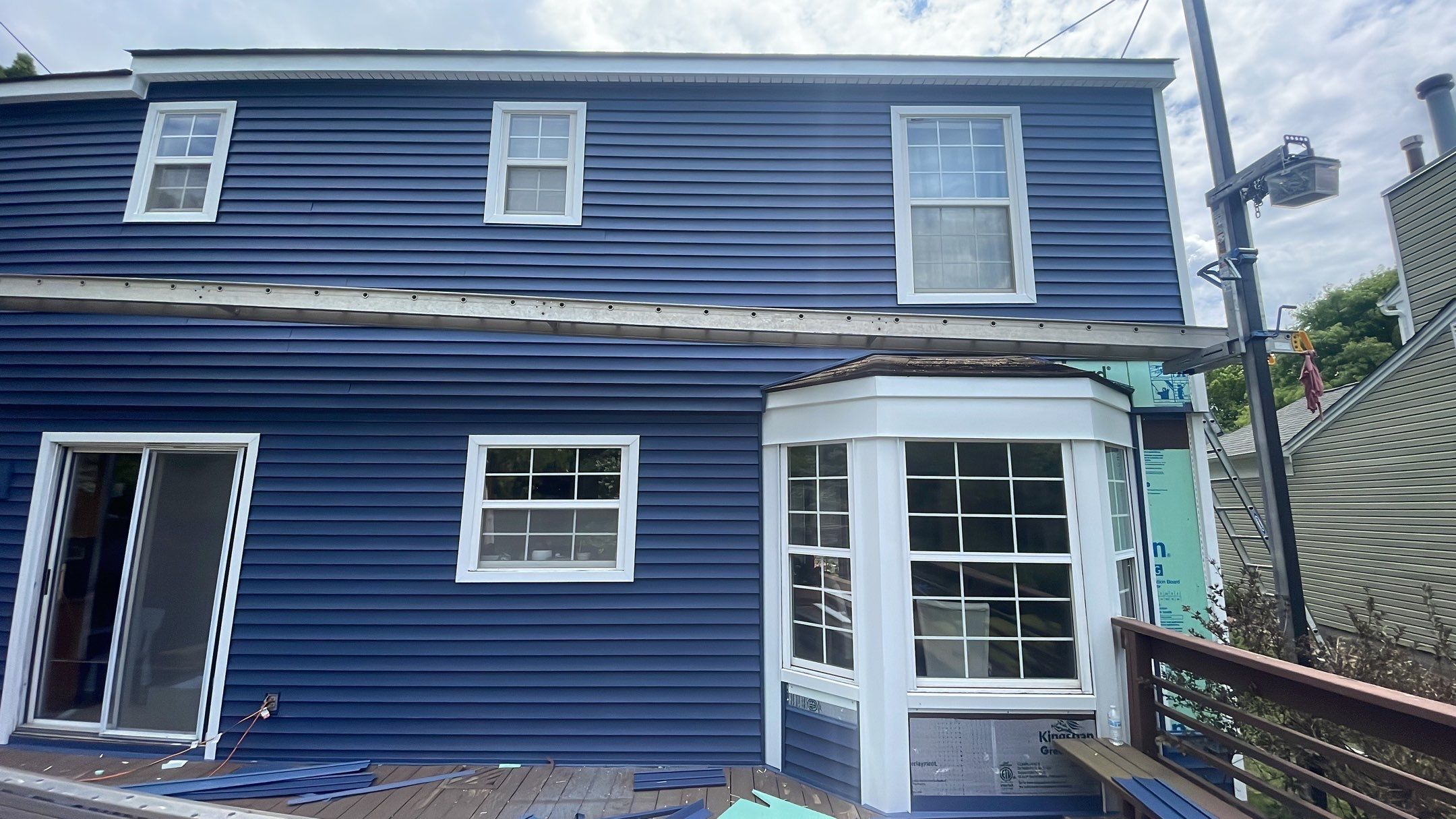 Siding Replacement using CertainTeed Restoration Classis D4 by 180 Contractors